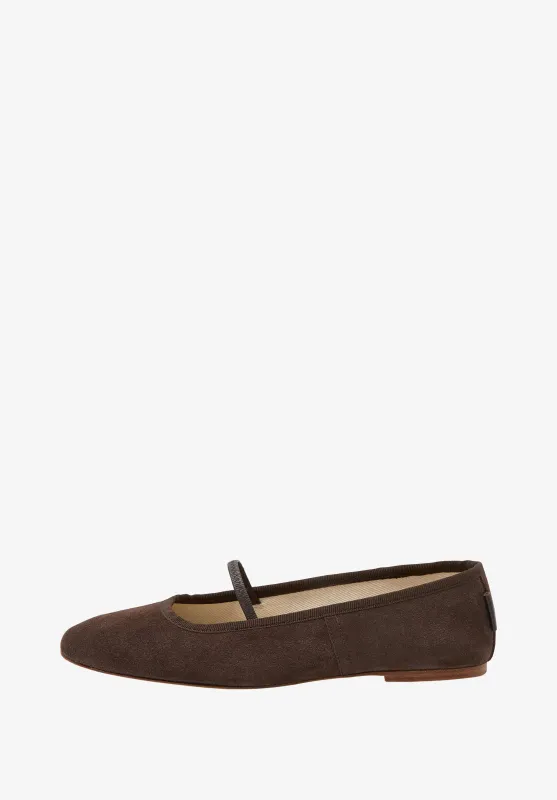 Split Leather Ballet Flats made by A.P.C.