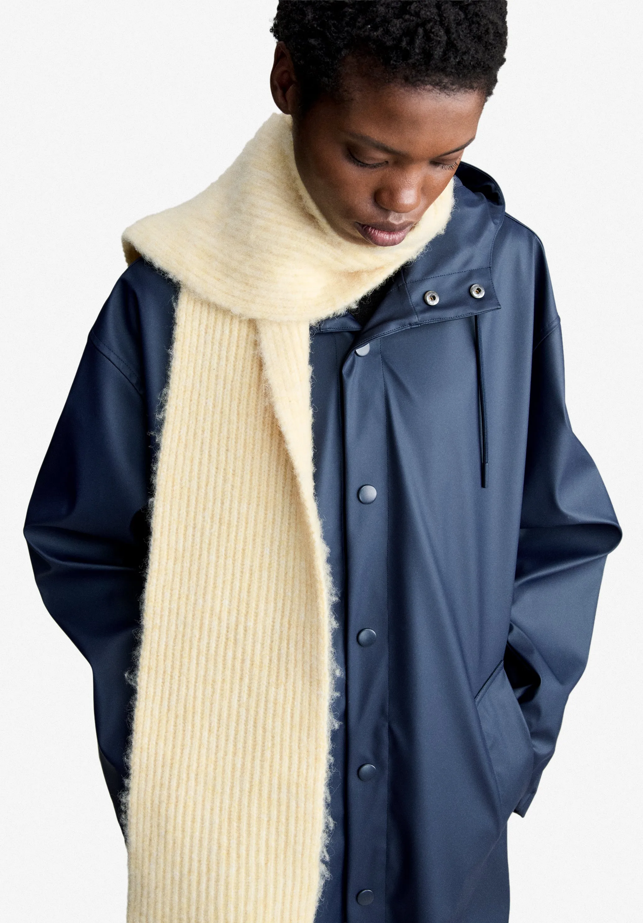 Lola Scarf - Alpaca-wool blend scarf sold by A.P.C. product image thumbnail 4