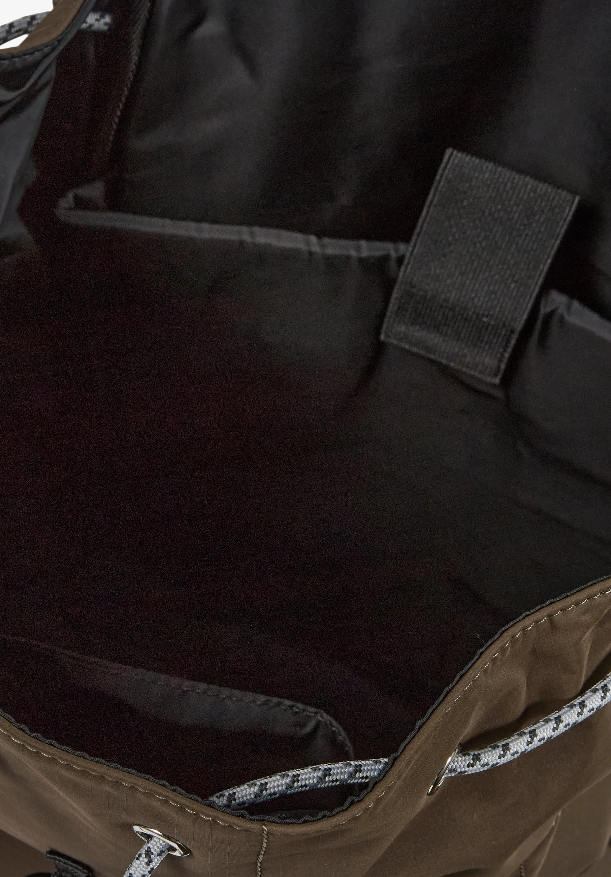 Trek 20 Backpack sold by A.P.C. product image thumbnail 2