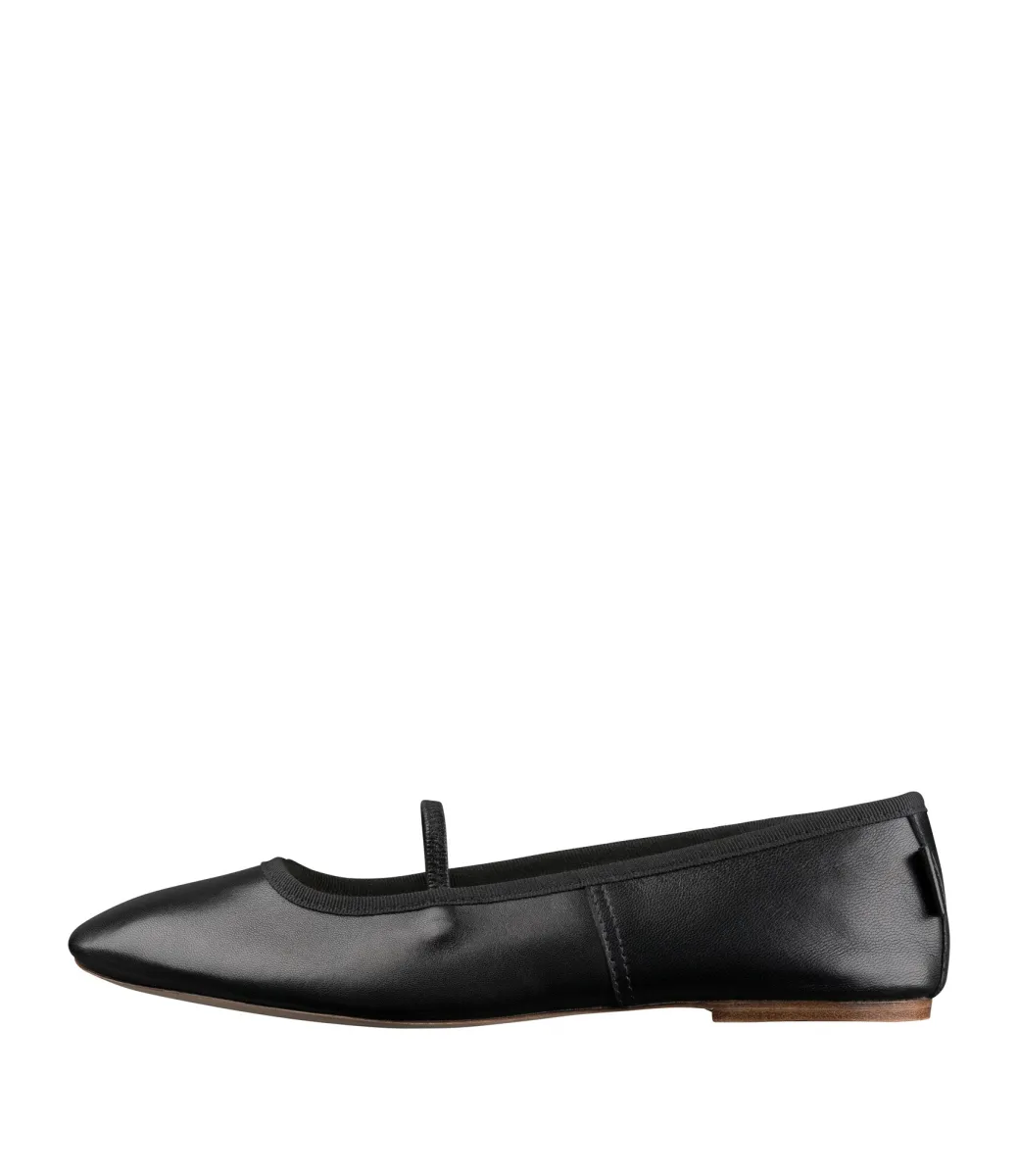 Swan ballet flats sold by A.P.C.