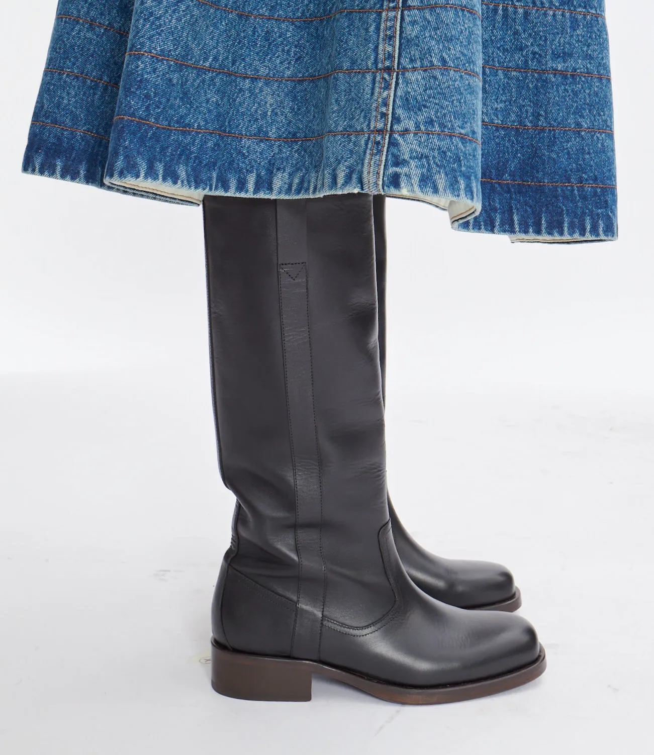 Héloïse Camargue boots sold by A.P.C. product image thumbnail 2
