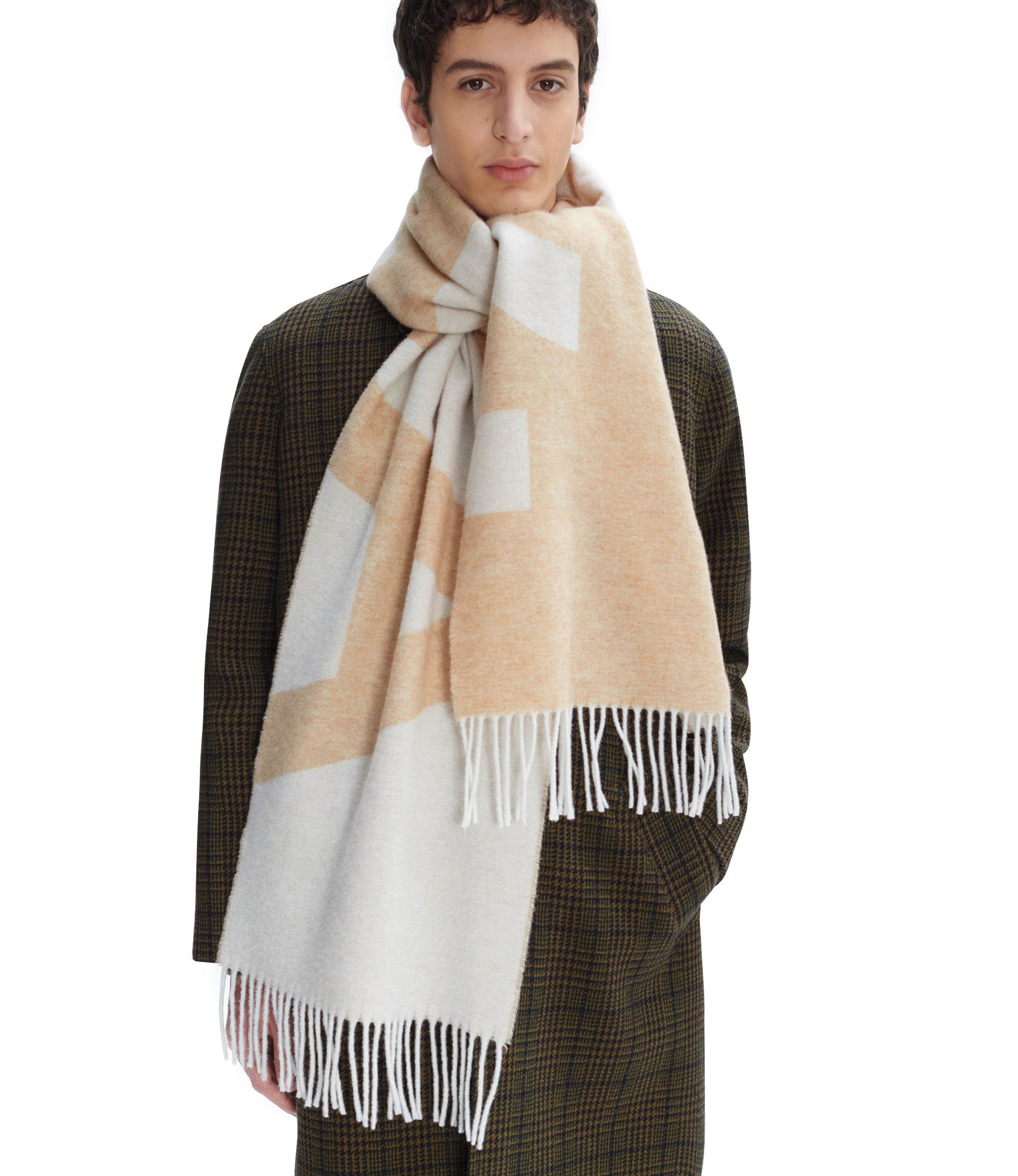 Malo scarf sold by A.P.C. product image thumbnail 3