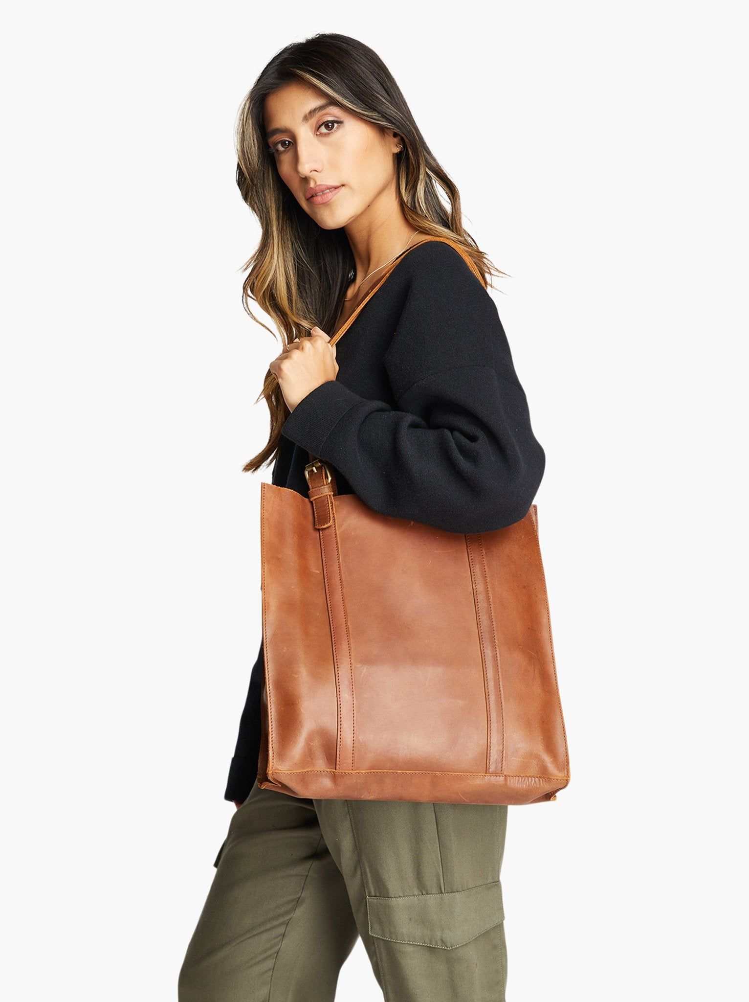 Eden Buckle Tote sold by Able product image thumbnail 7