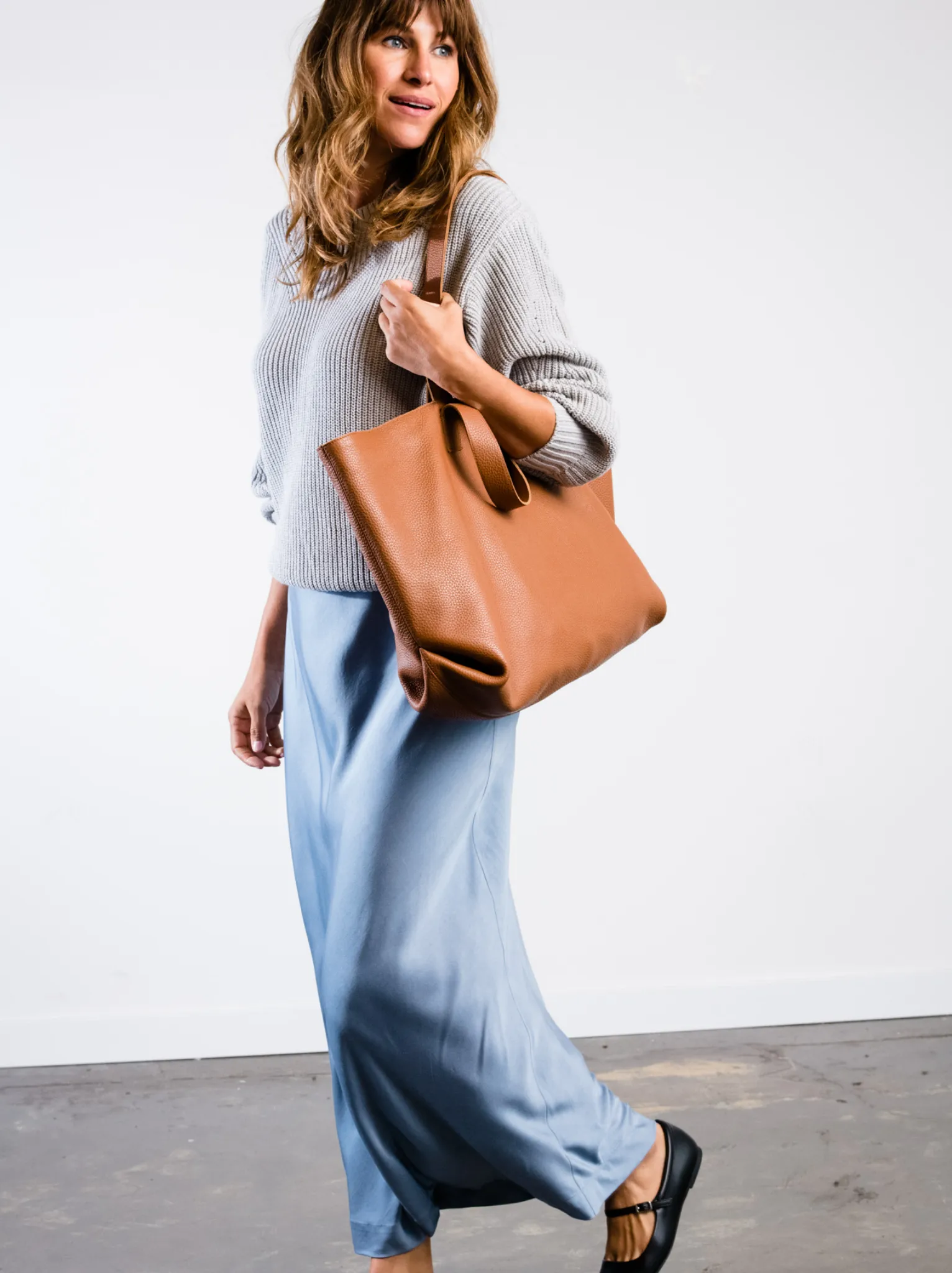 Large Foldable East/West Tote sold by Able product image thumbnail 2