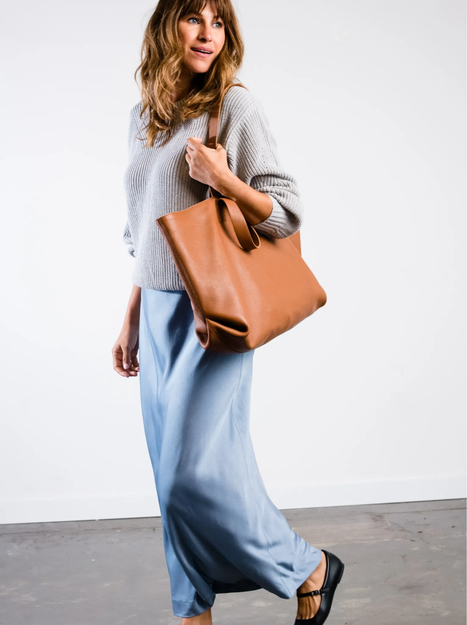 Large Foldable East/West Tote sold by Able product image thumbnail 2