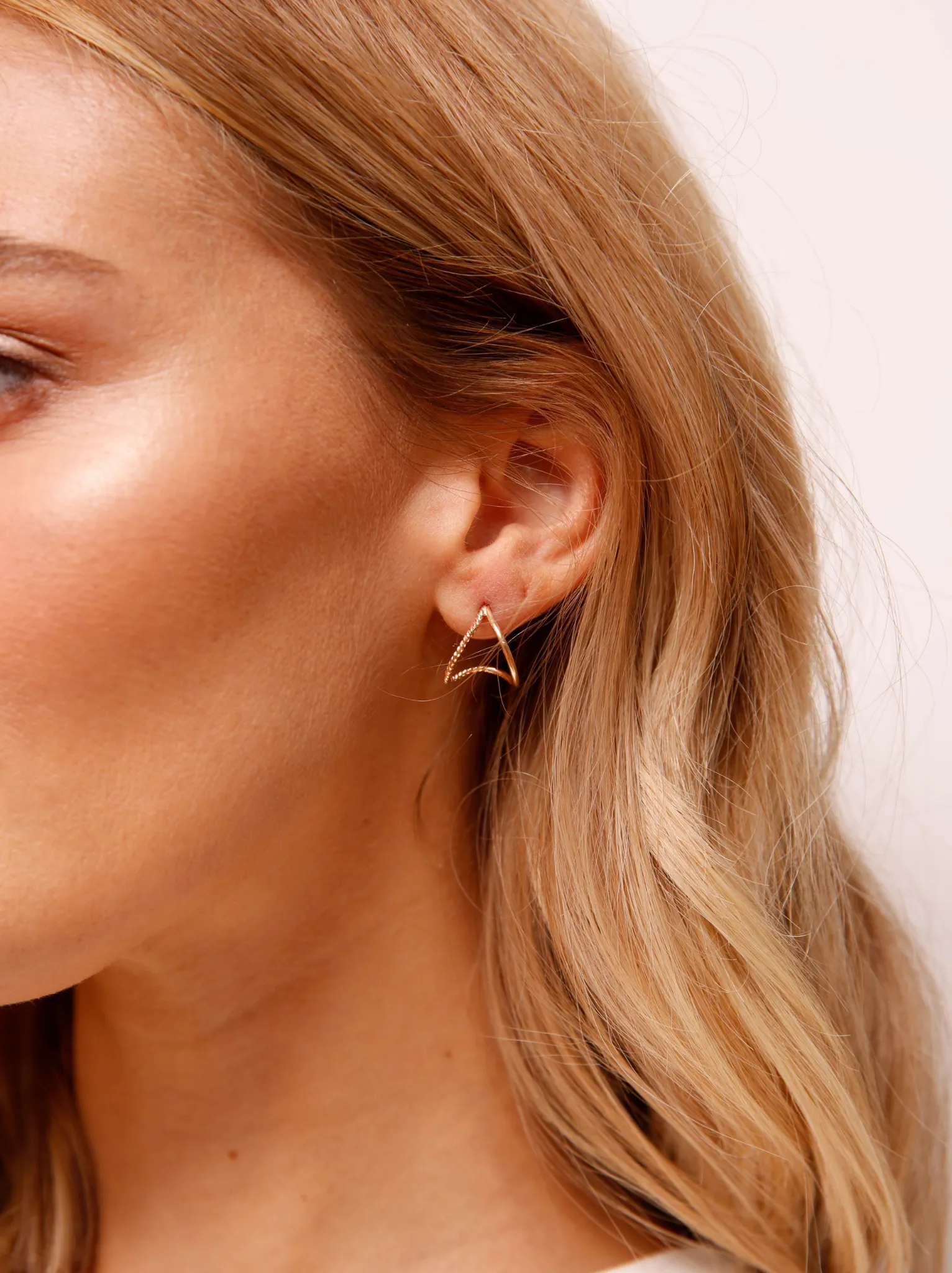 Contour Ear Hugs sold by Able product image thumbnail 2