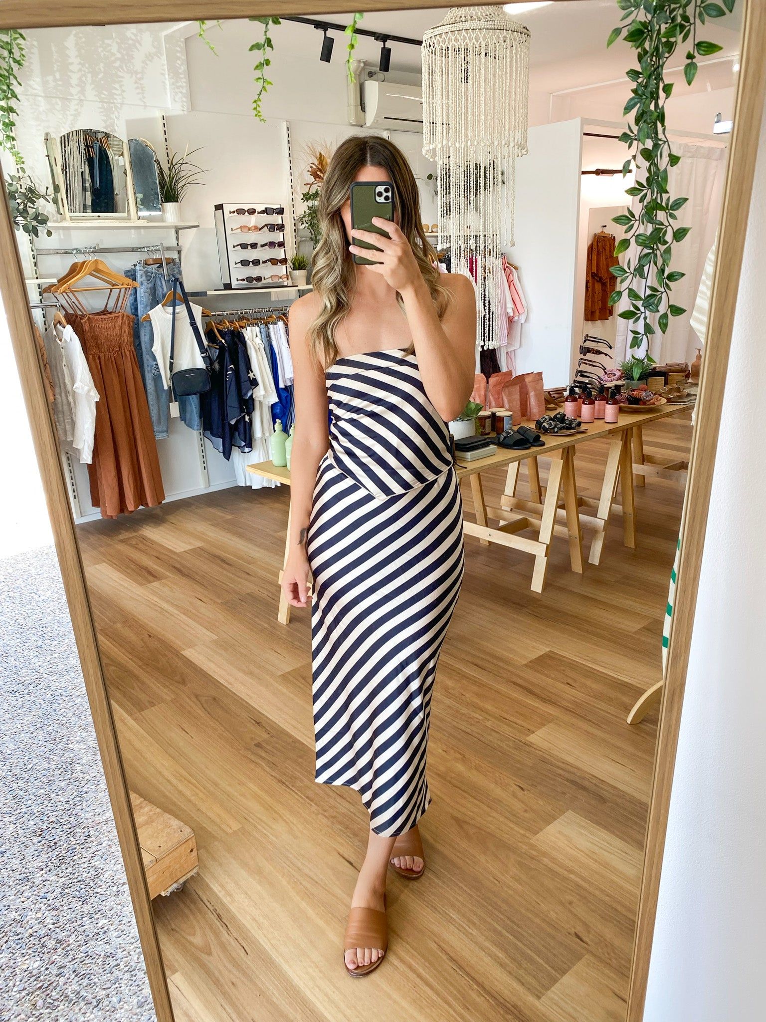 Bianca Set sold by About A Girl product image thumbnail 5