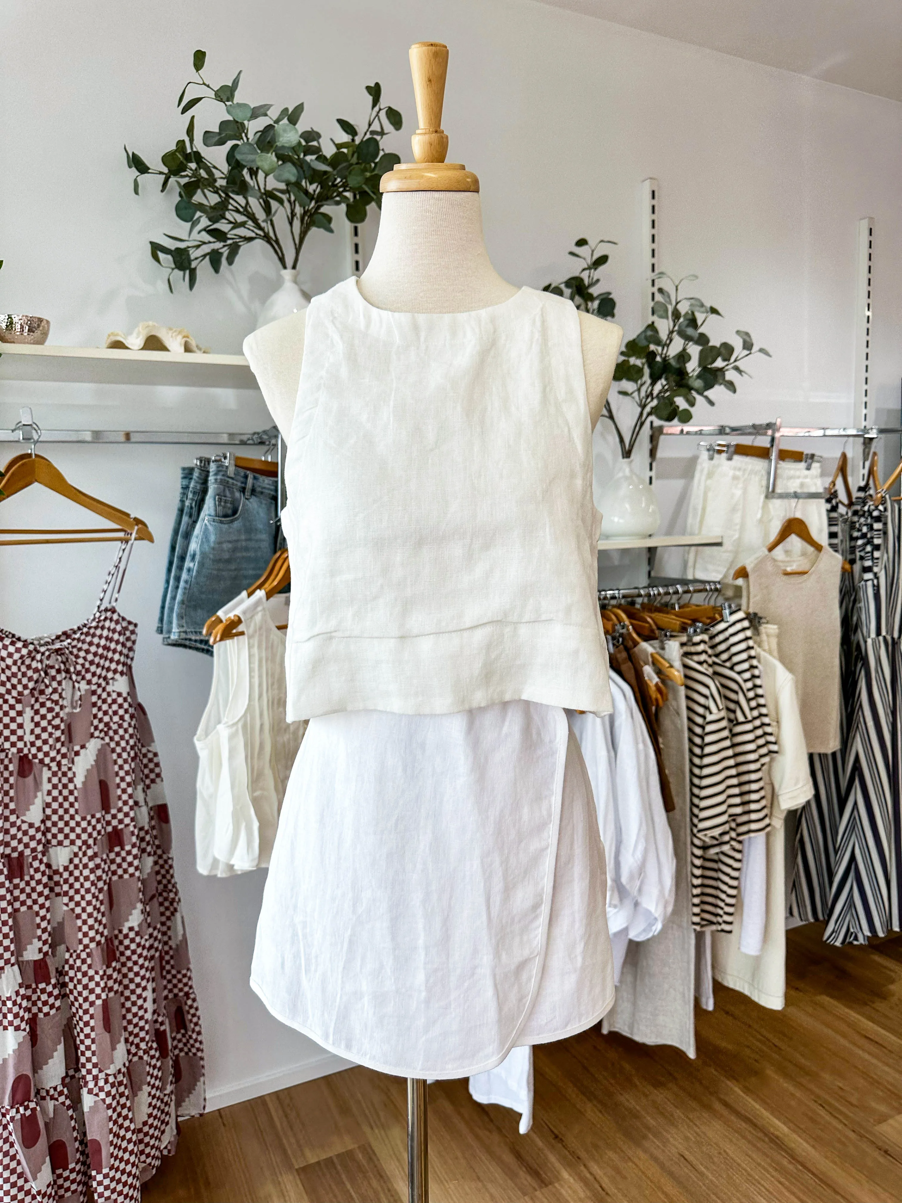 Stella Linen Top sold by About A Girl product image thumbnail 5