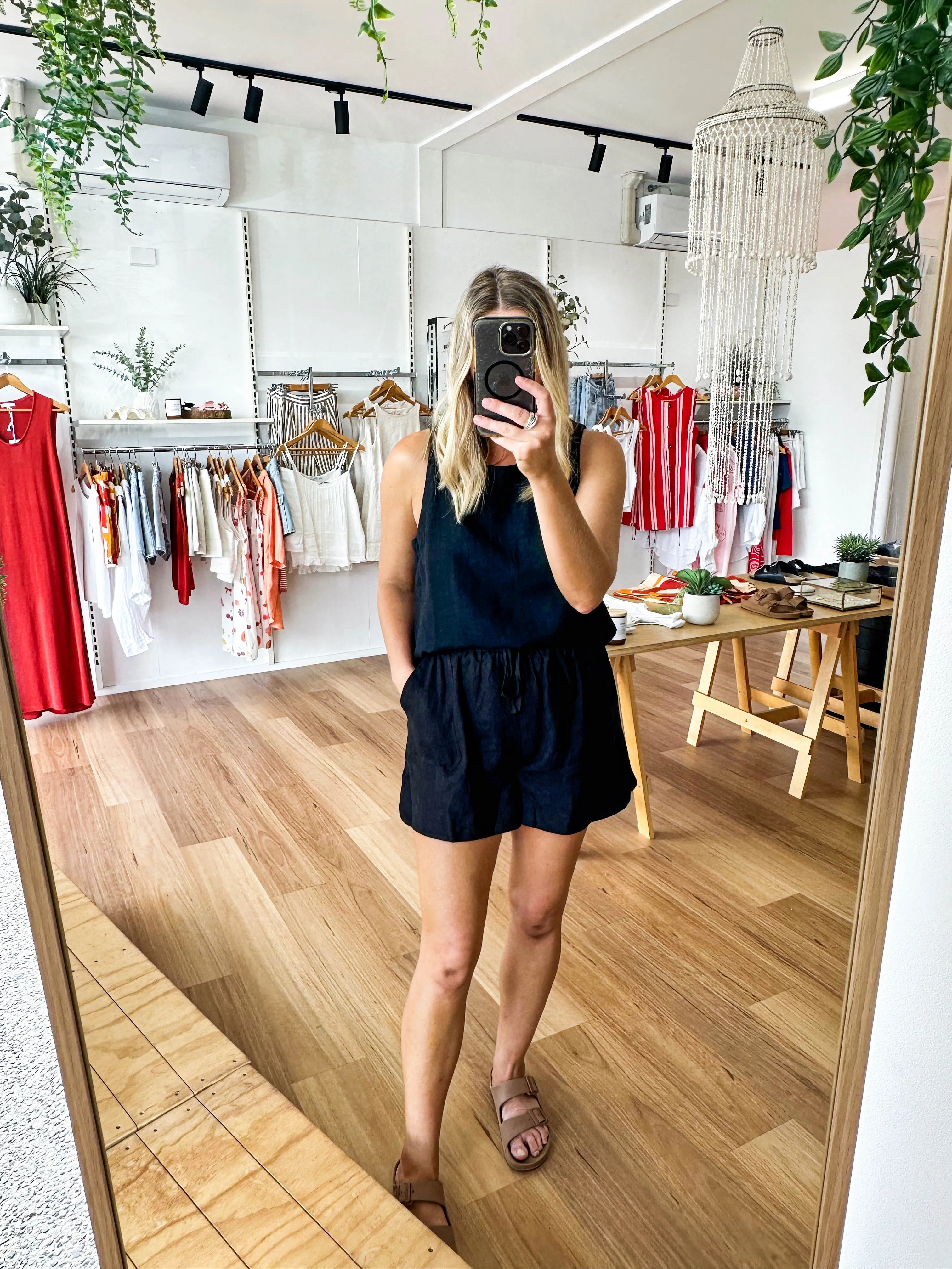 Bronte Linen Shorts Black sold by About A Girl