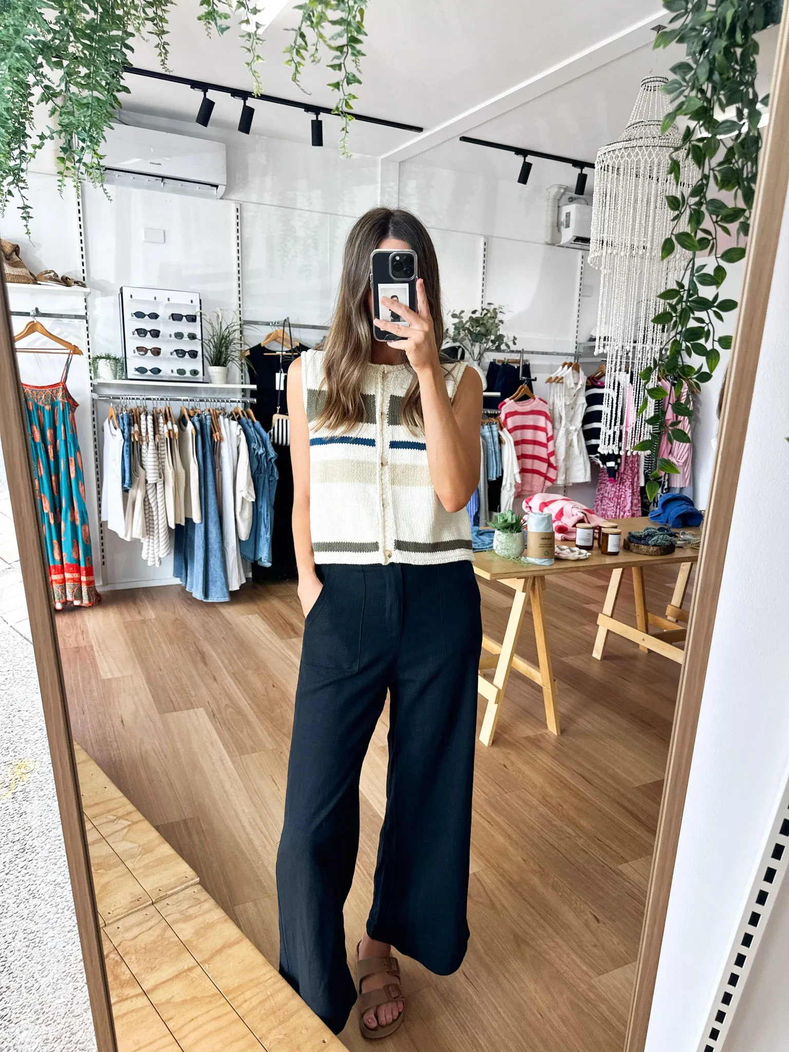 Osaka Pants Black sold by About A Girl