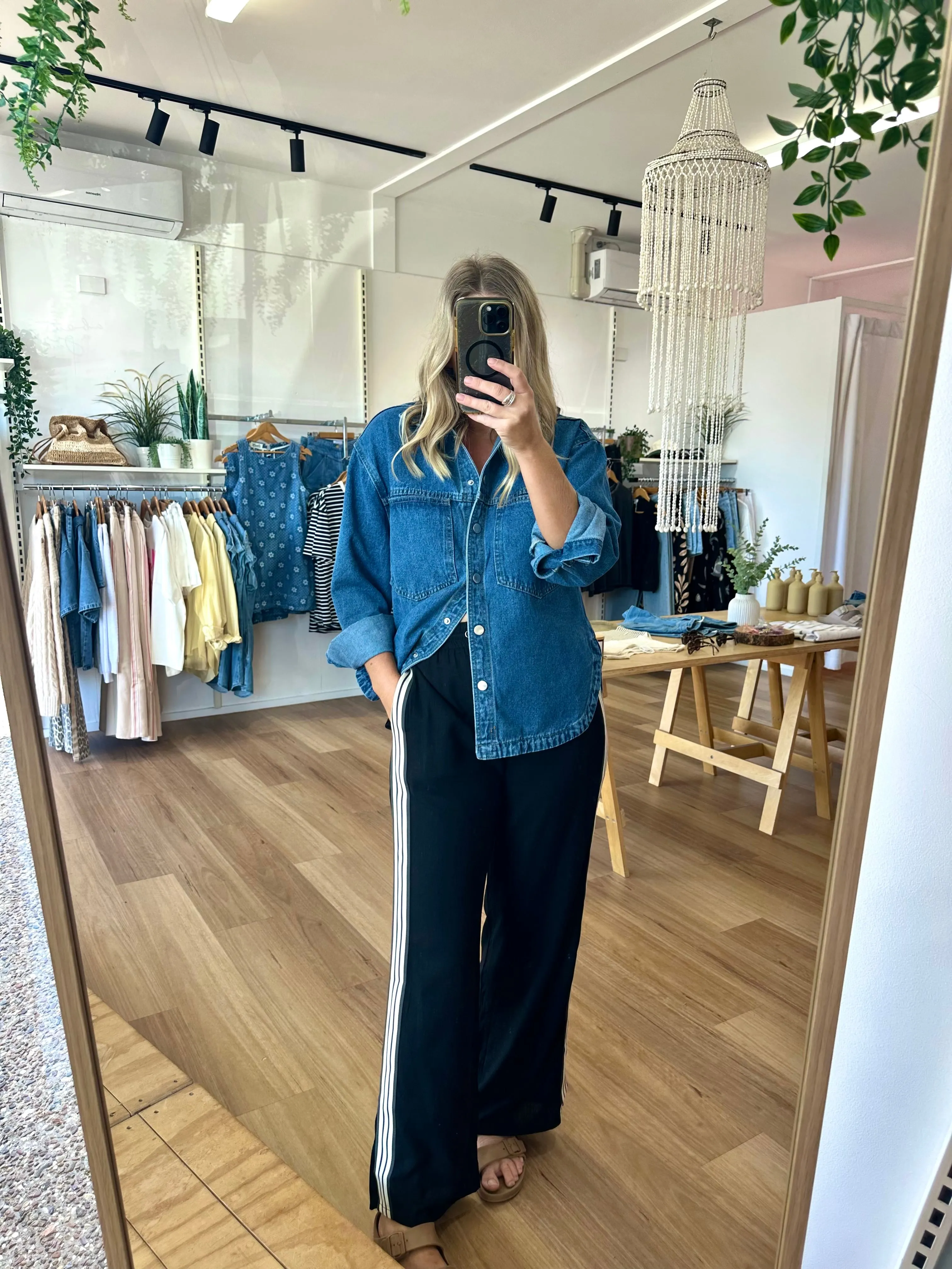 Iris Pants Black sold by About A Girl product image thumbnail 2