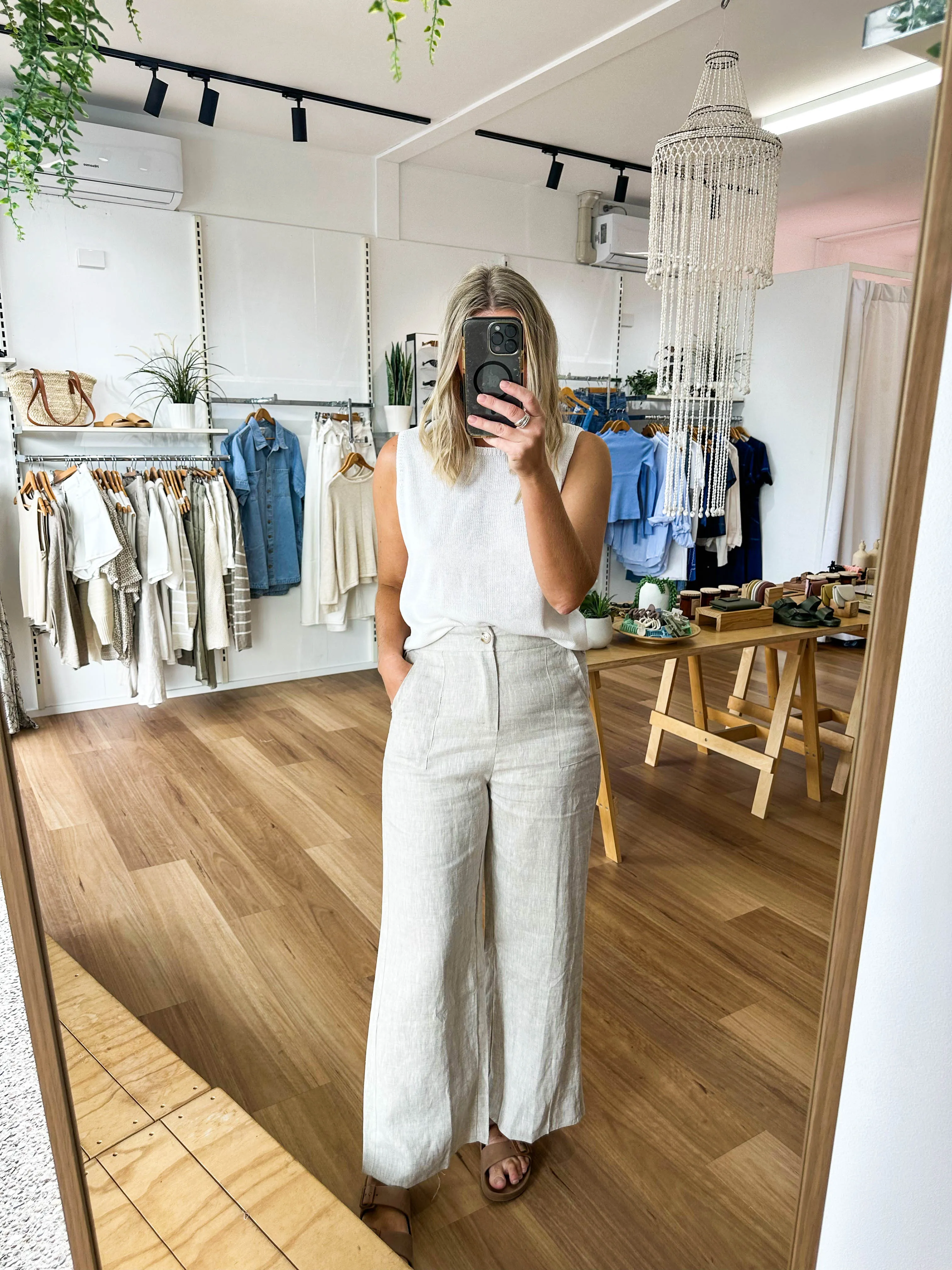 Jude Linen Pants Natural sold by About A Girl product image thumbnail 4