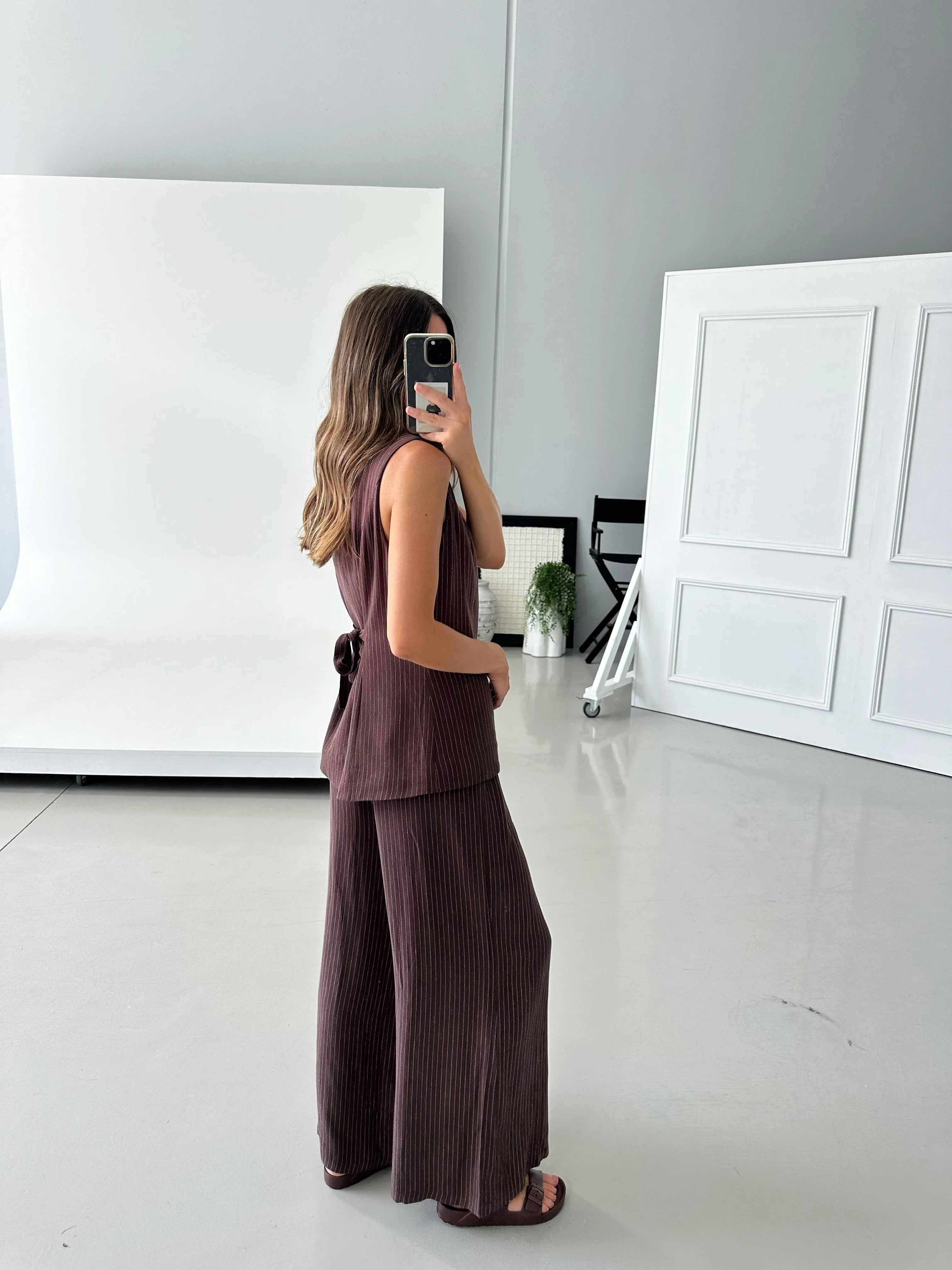 Blake Linen Vest Chocolate sold by About A Girl product image thumbnail 2
