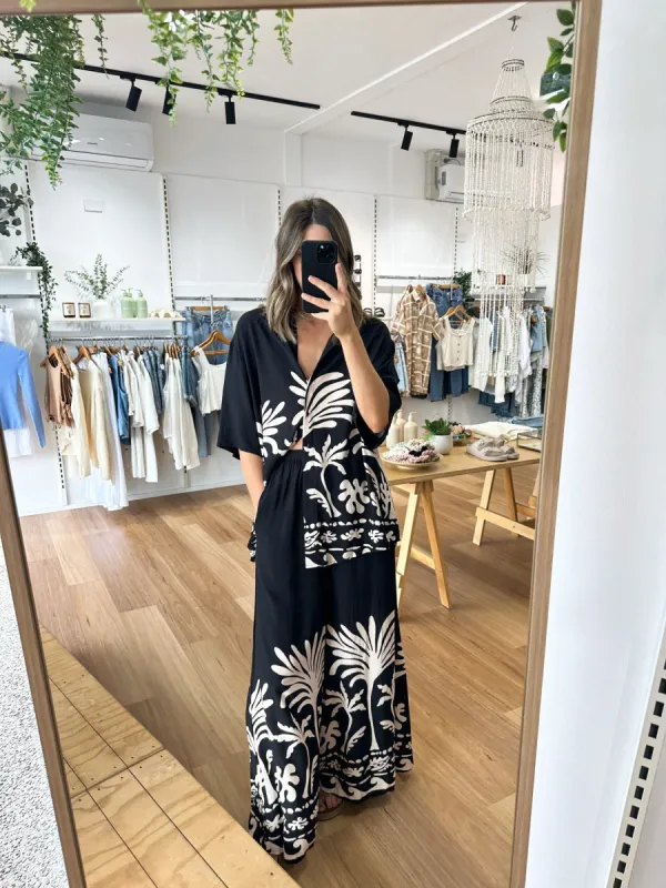 Noir Palm Shirt sold by About A Girl