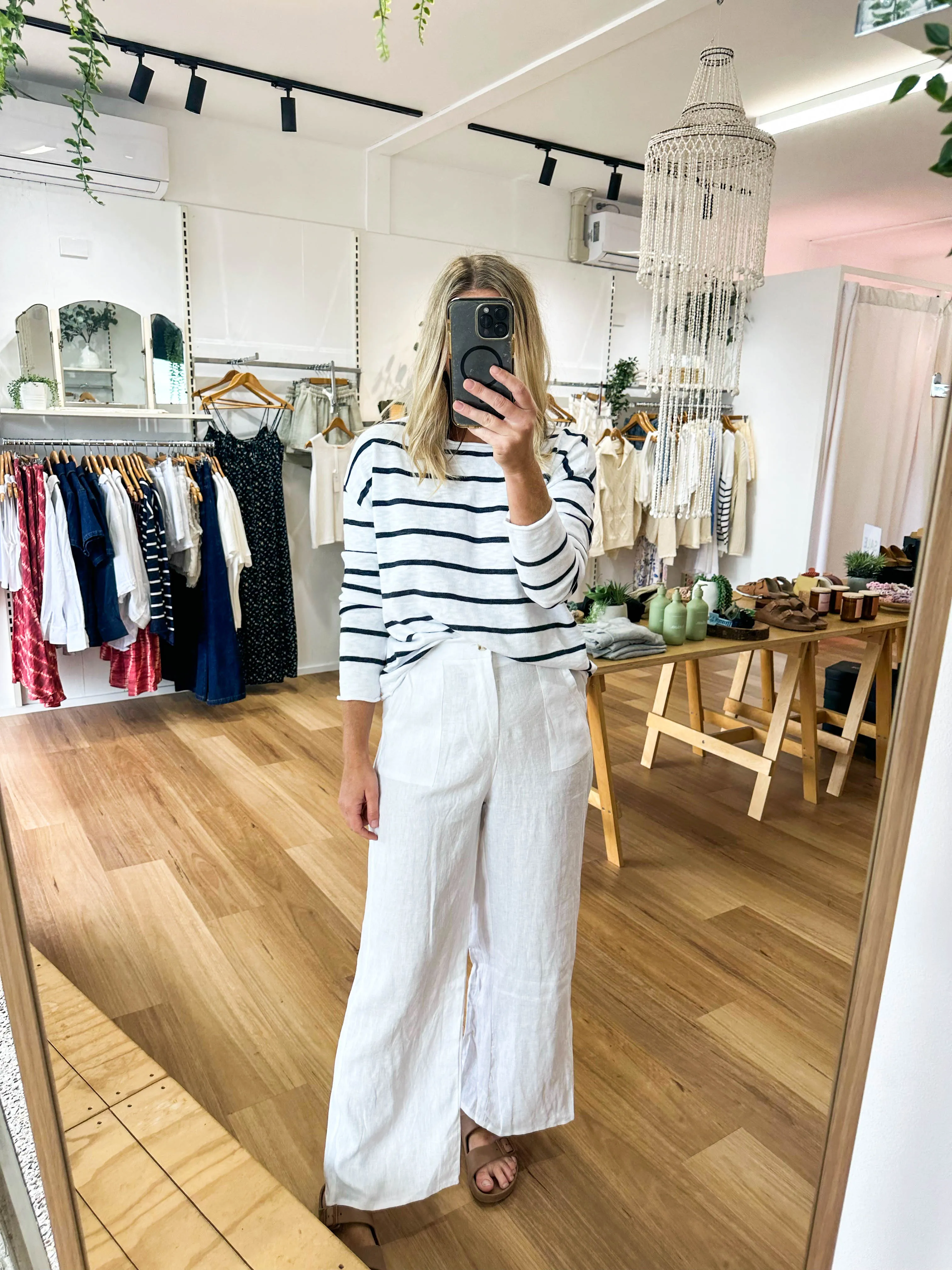 Jude Linen Pants White sold by About A Girl product image thumbnail 2
