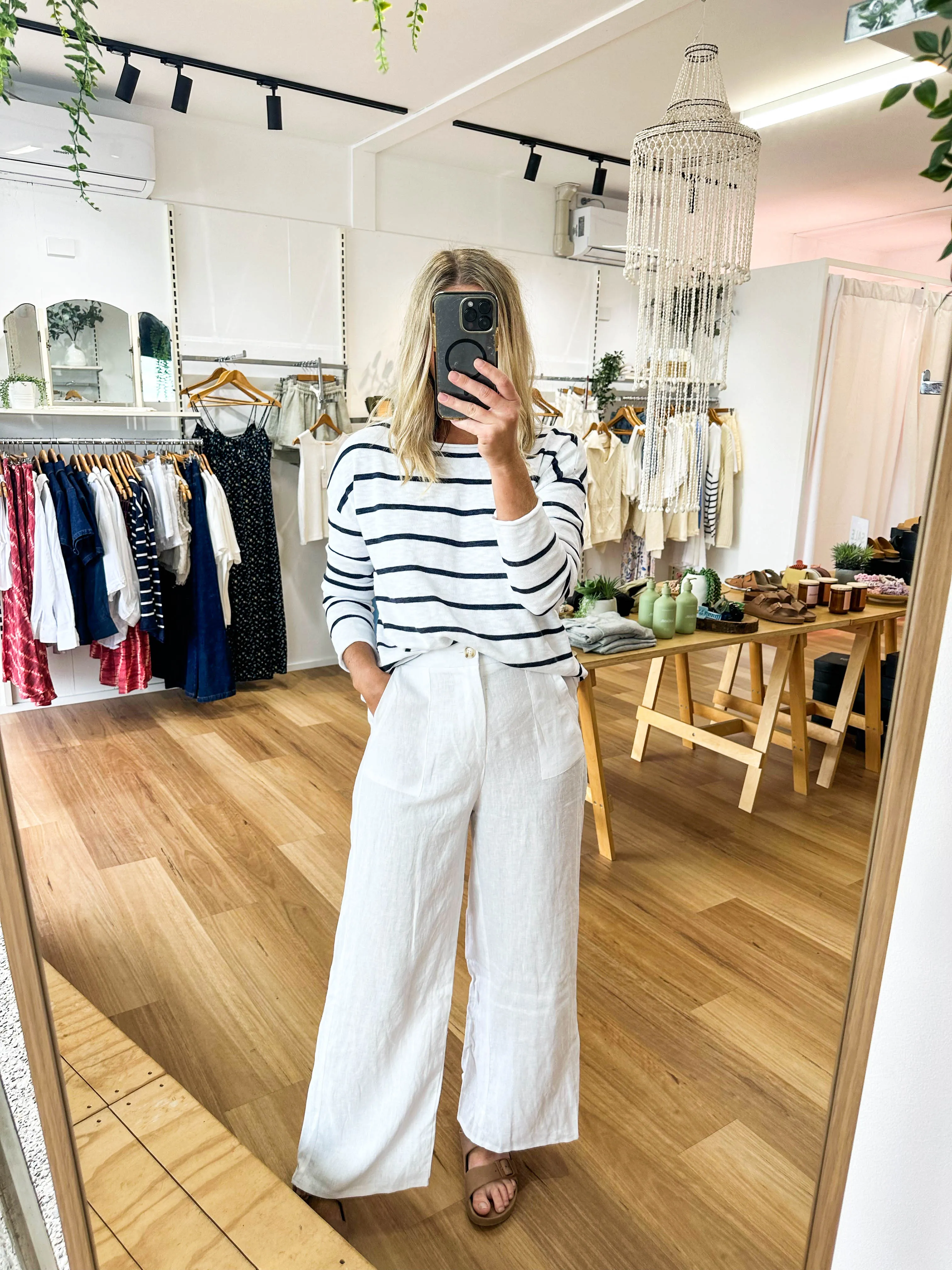 Jude Linen Pants White sold by About A Girl product image thumbnail 3