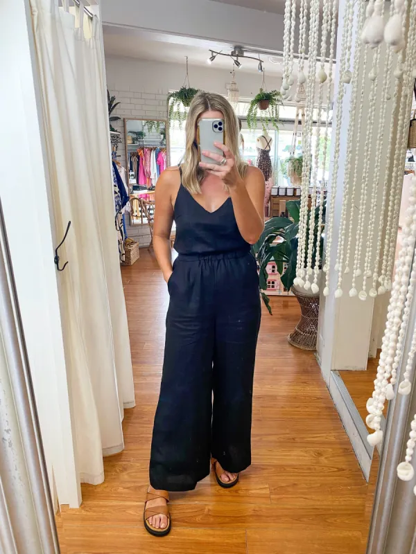 Freya Pants Black sold by About A Girl