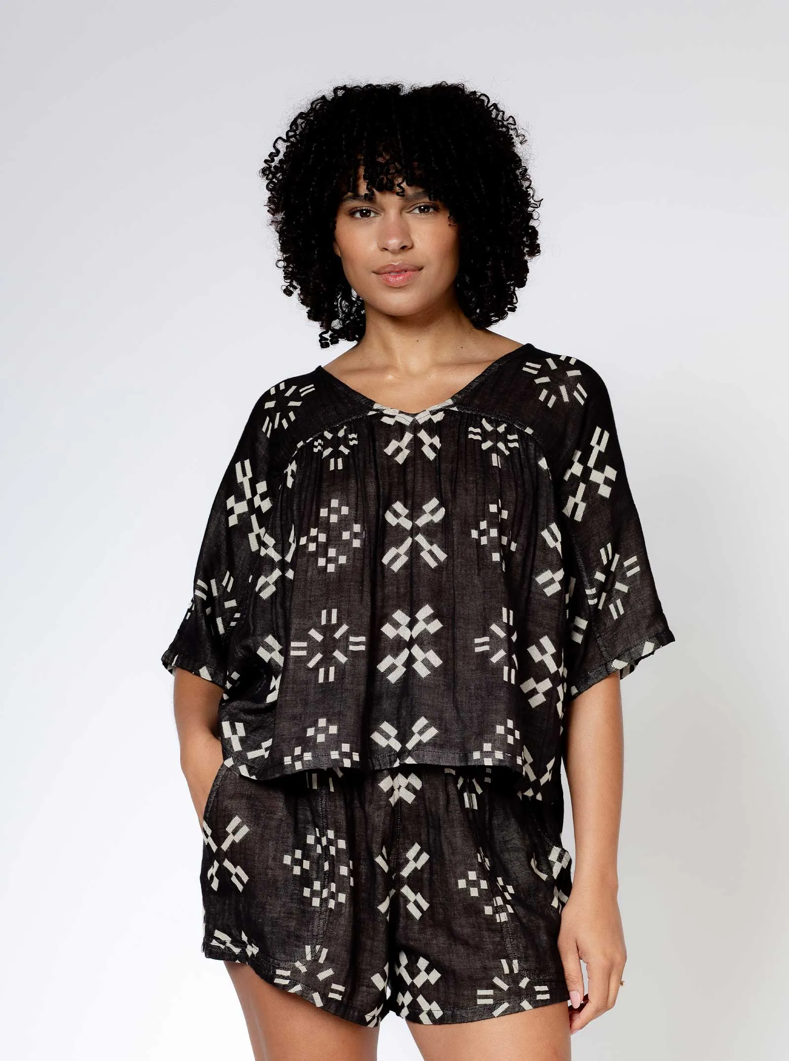 maura top | spring 25 | cartwheel sold by Ace & Jig product image thumbnail 3