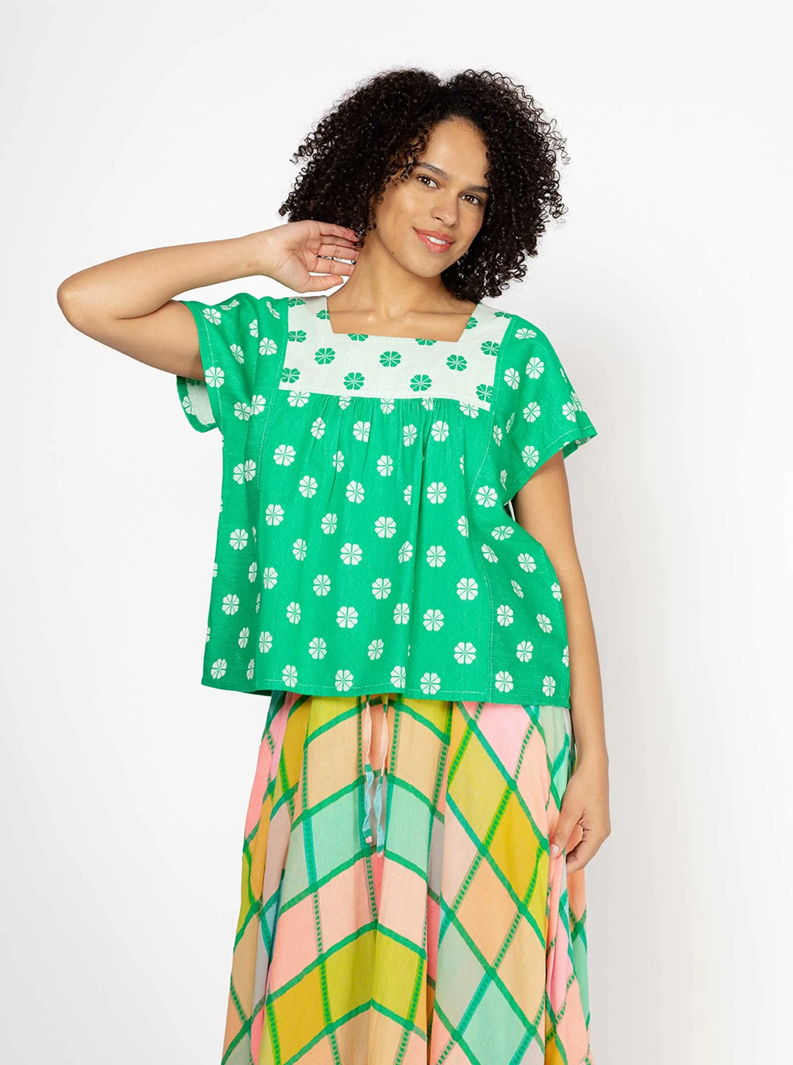 sample sale | lynne top green daisy | XS & 2X sold by Ace & Jig