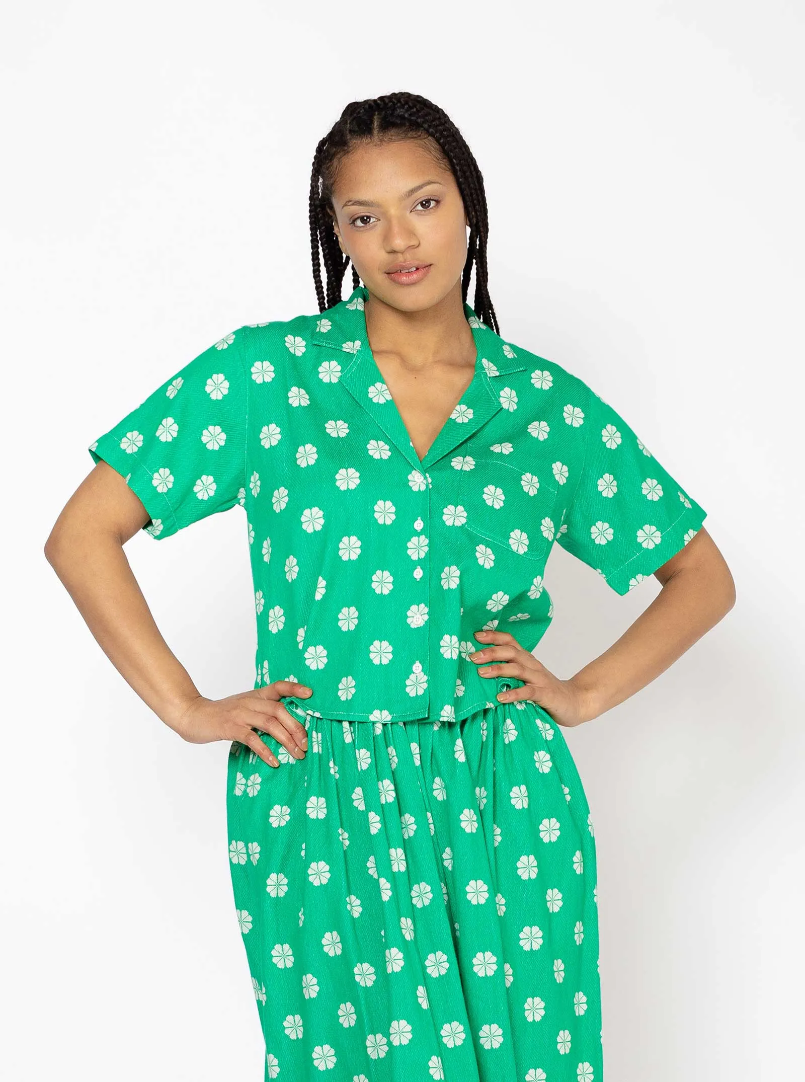 sample sale | murphy shirt green daisy | XS sold by Ace & Jig