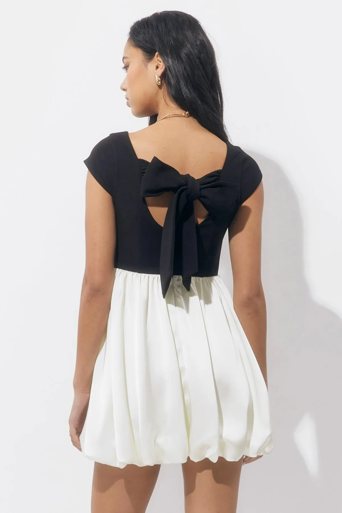 Color Blocked Bubble Mini Dress sold by Adelyn Rae product image thumbnail 2