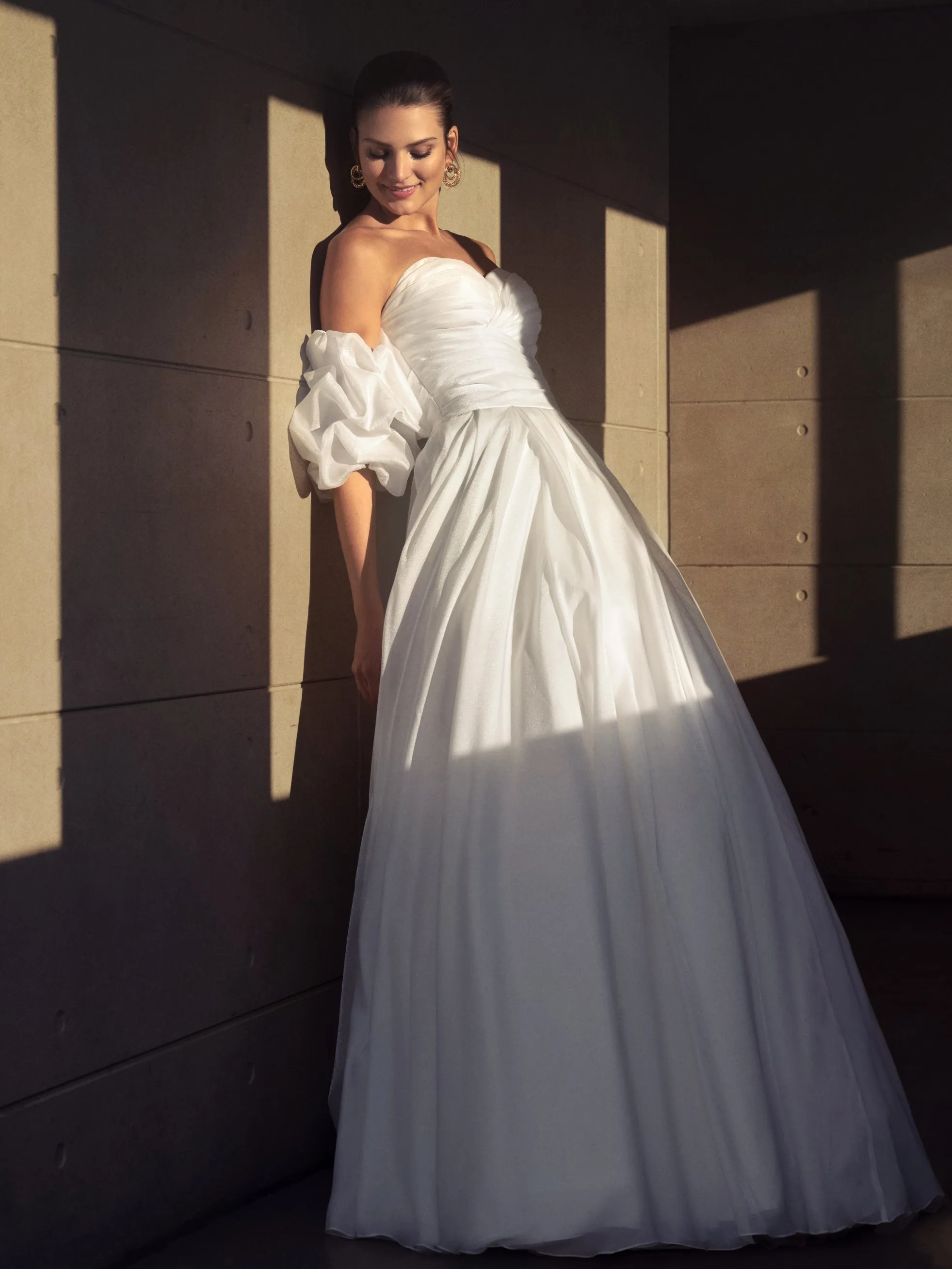 Strapless Organza Ball Gown With Removable Puff Sleeves In Ivory/Ivory In Ivory Ivory sold by Adrianna Papell product image thumbnail 3