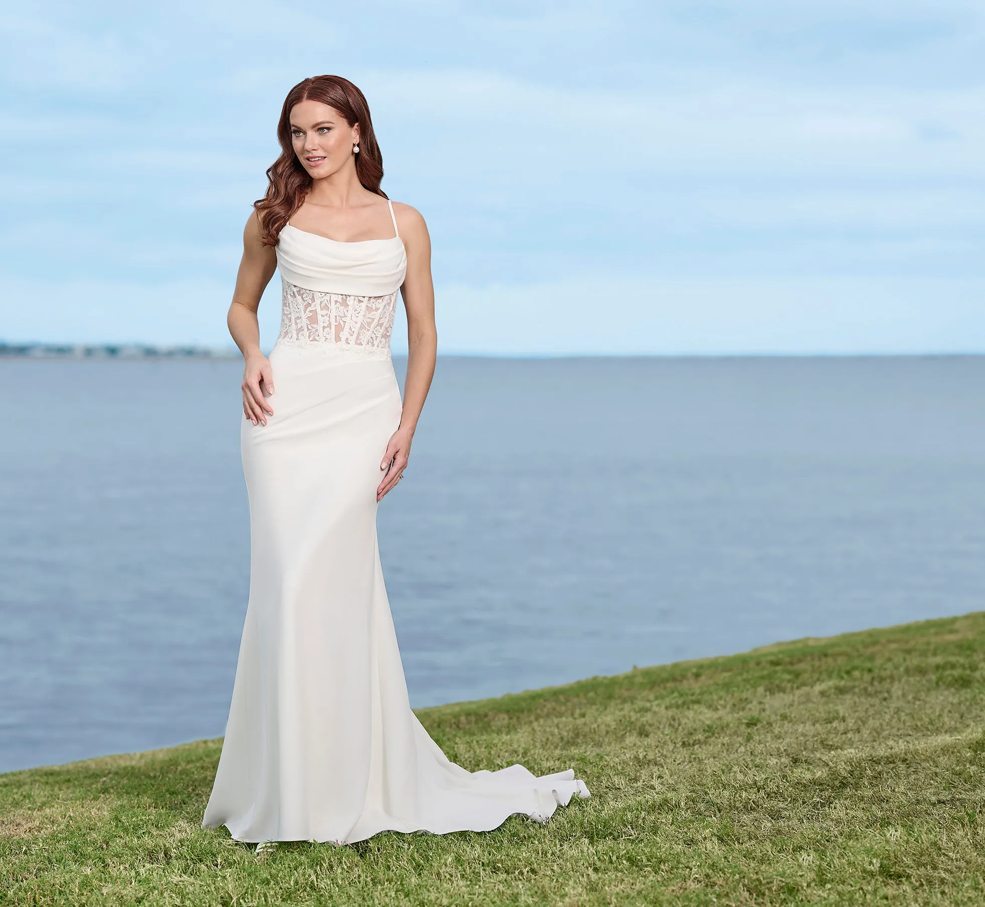 Lace And Stretch Crepe Gown In Ivory Nude sold by Adrianna Papell product image thumbnail 2