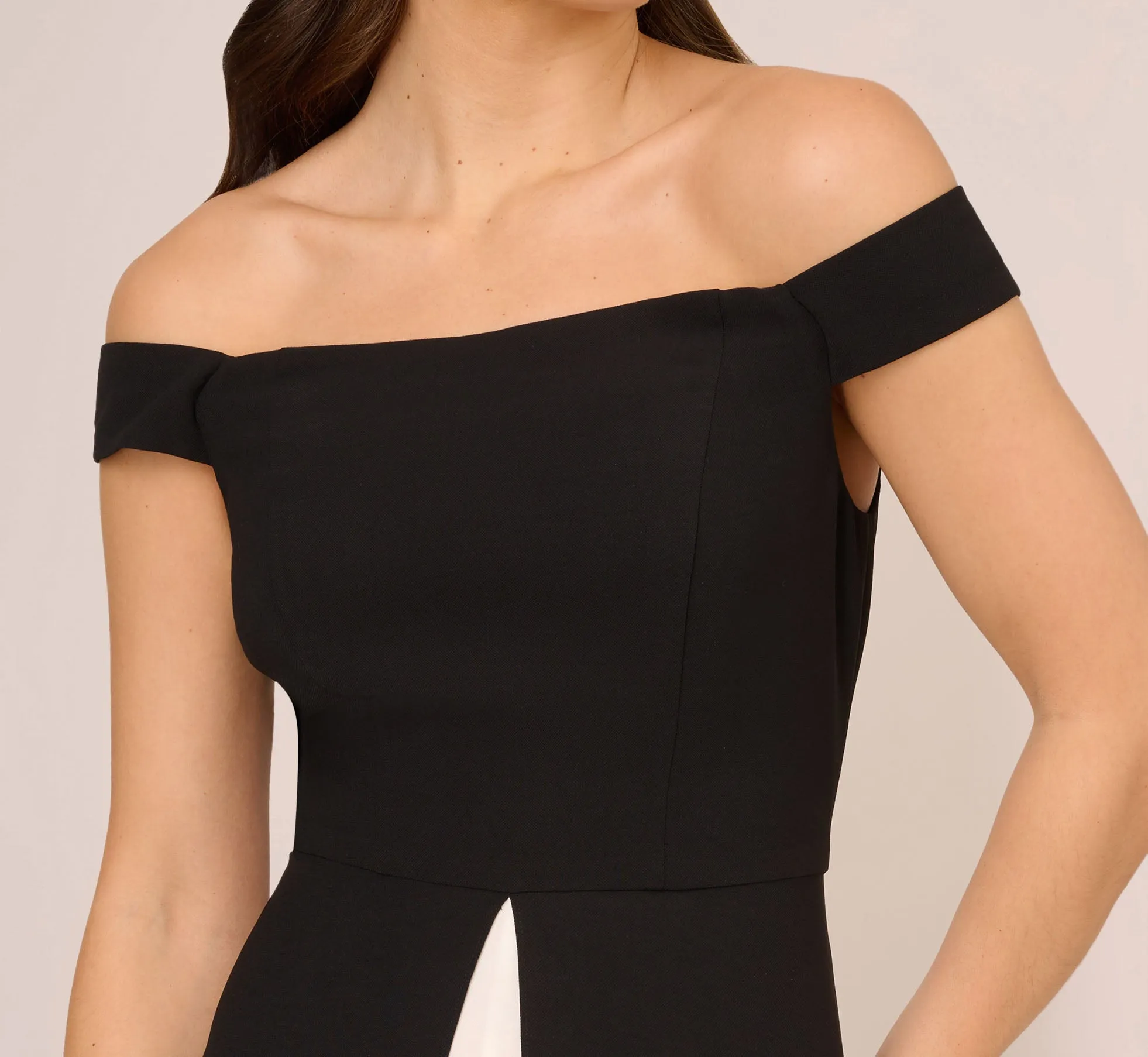 Colorblock Off The Shoulder Wide Leg Jumpsuit In Black Ivory sold by Adrianna Papell product image thumbnail 4