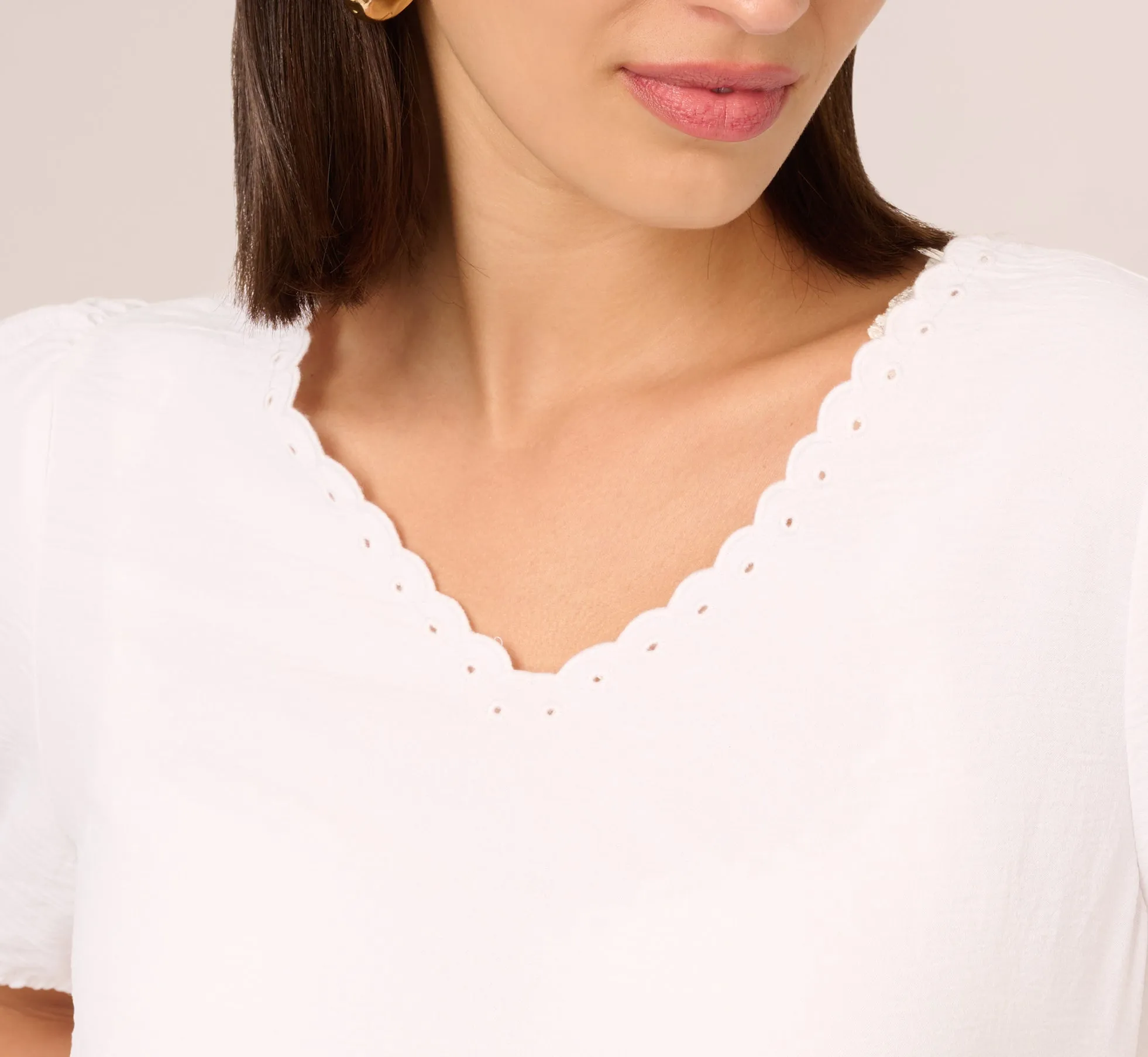 Short Sleeve Scalloped Eyelet Top In White sold by Adrianna Papell product image thumbnail 5
