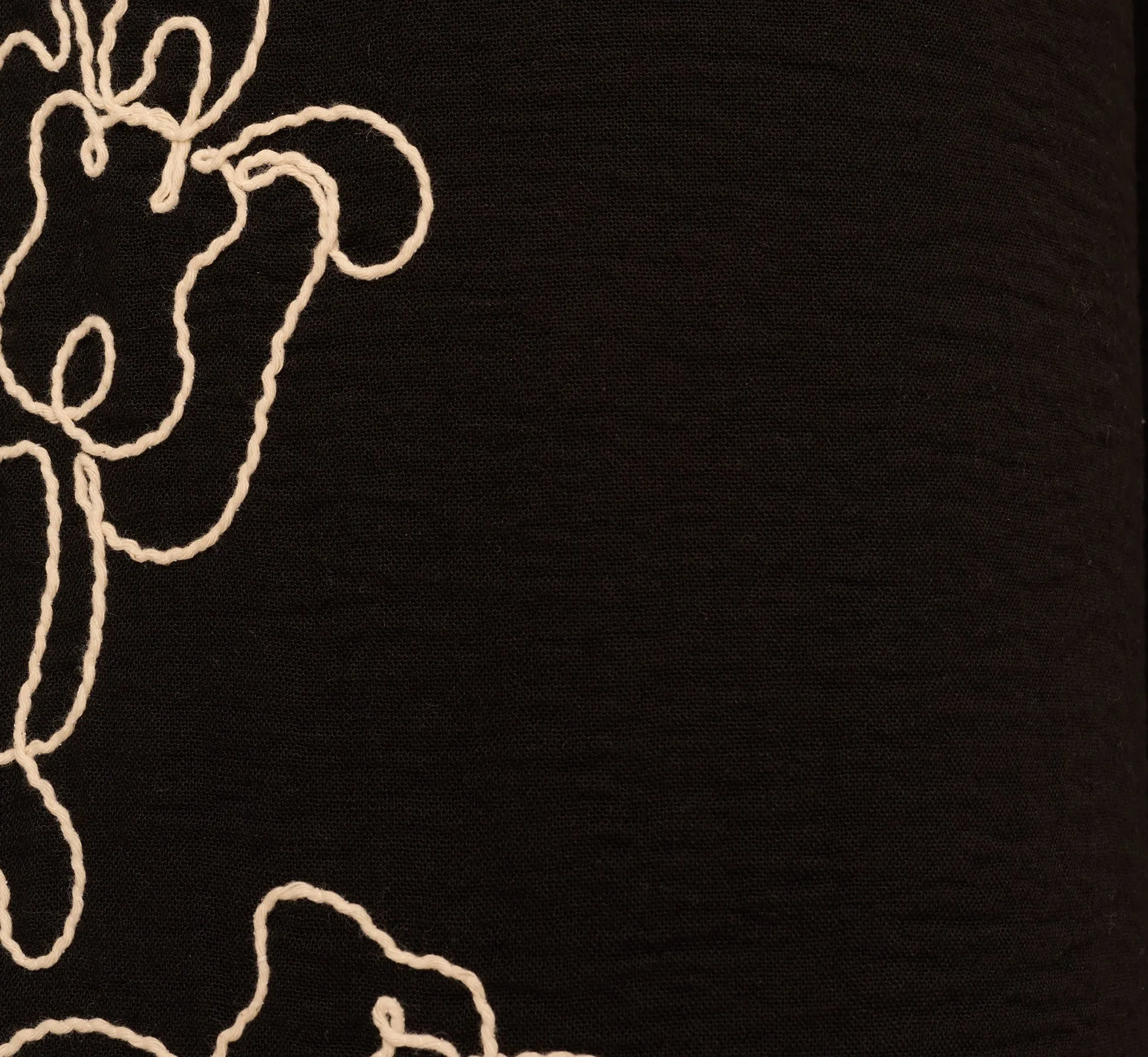 Wide Leg Floral Embroidered Pant In Black Cream sold by Adrianna Papell product image thumbnail 4