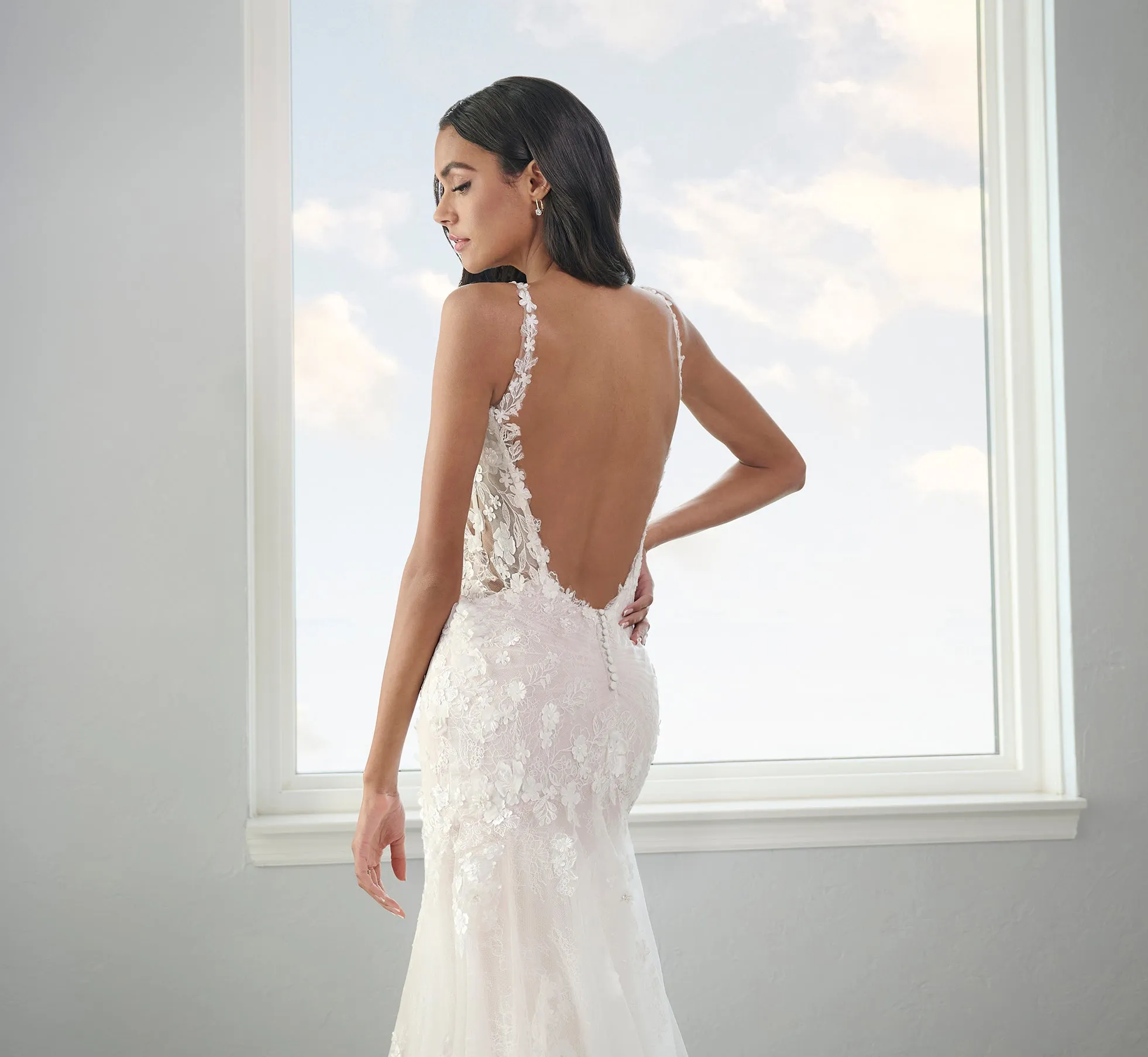 Tulle And Lace Slim Gown In Ivory French Lilac Nude sold by Adrianna Papell product image thumbnail 4
