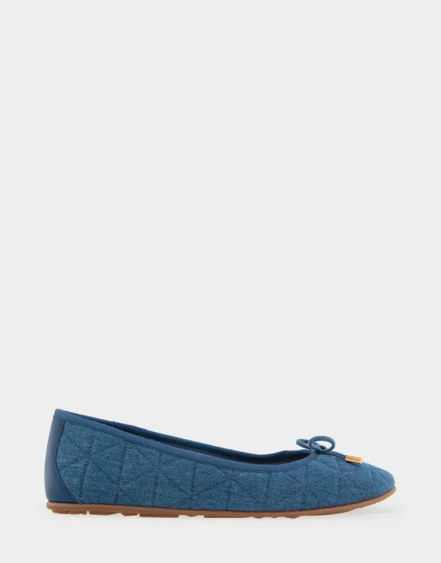 Pia *Final Sale* sold by AEROSOLES