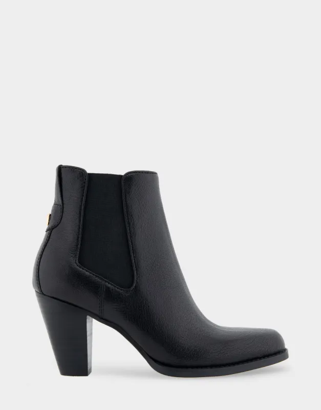 Lido sold by AEROSOLES