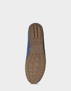Over Drive sold by AEROSOLES