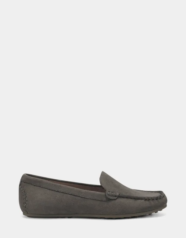 Over Drive sold by AEROSOLES