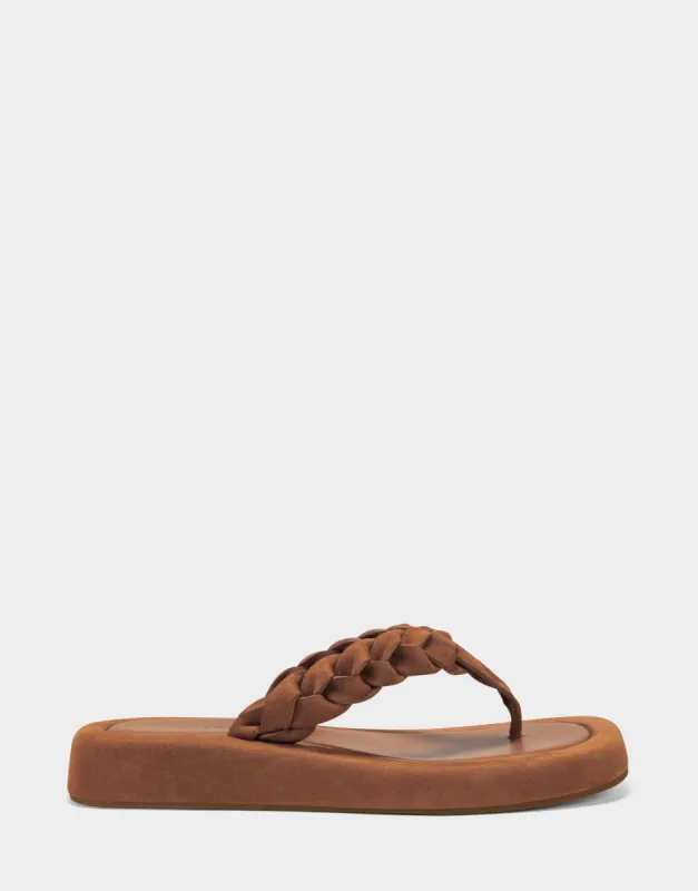 Phoebe sold by AEROSOLES