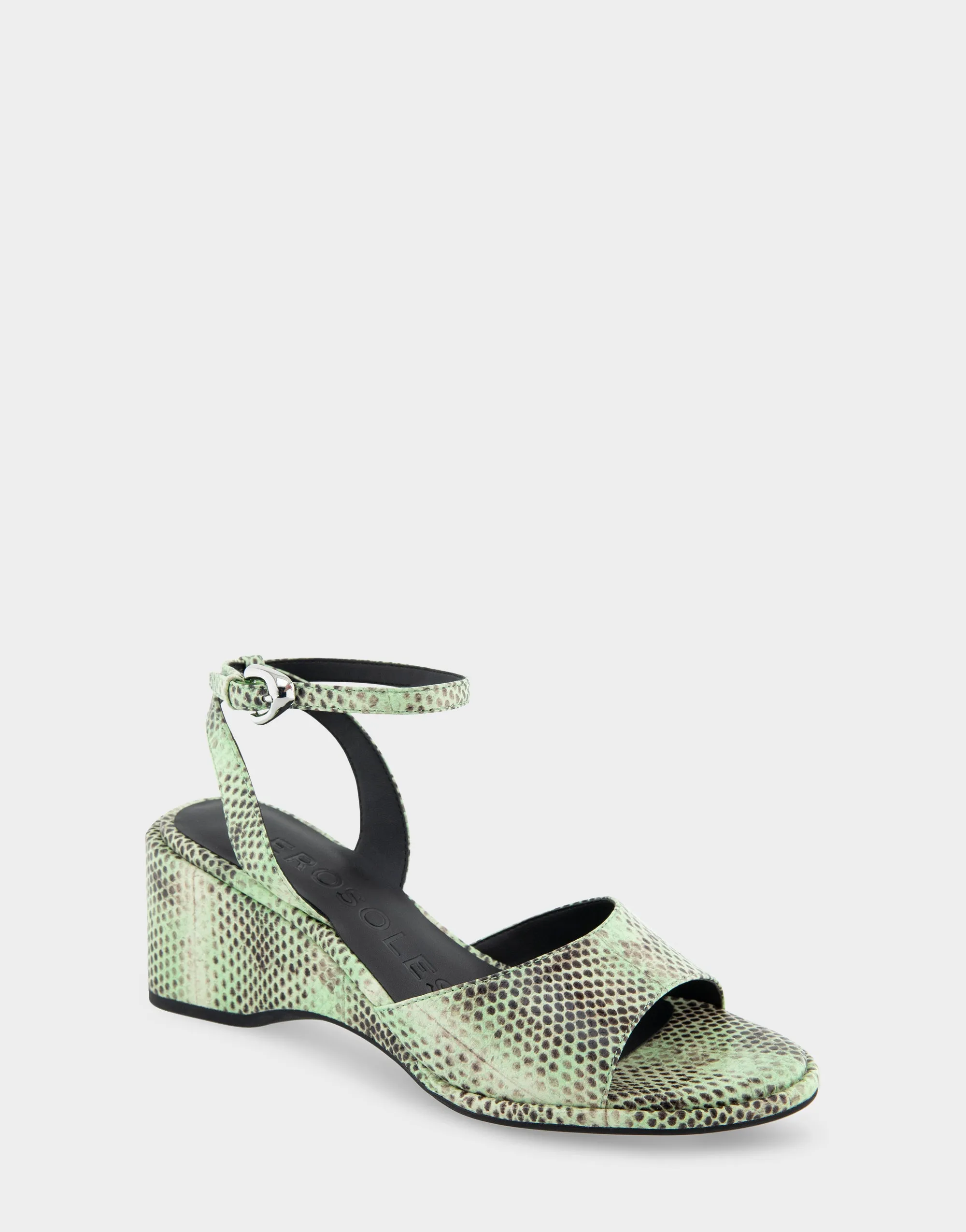 Nixon sold by AEROSOLES product image thumbnail 2