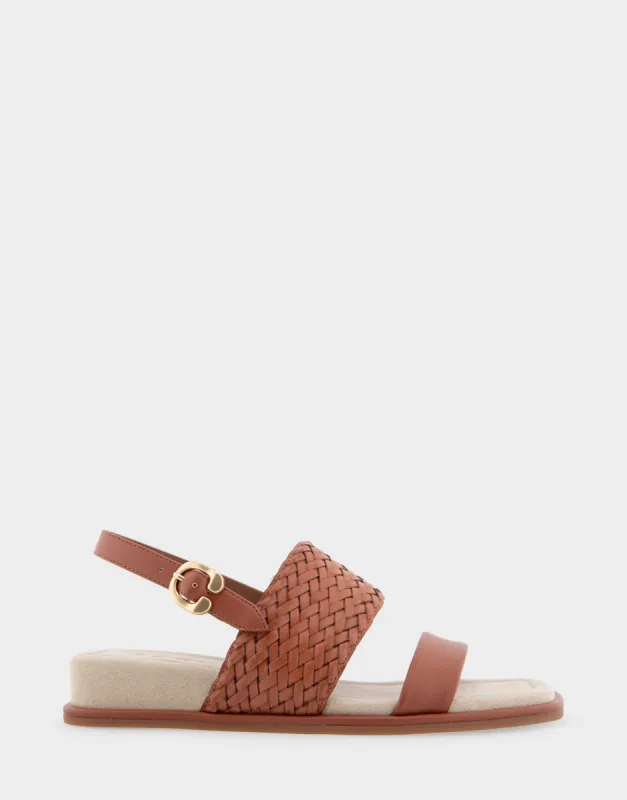 Broome sold by AEROSOLES