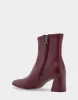 Corinda sold by AEROSOLES
