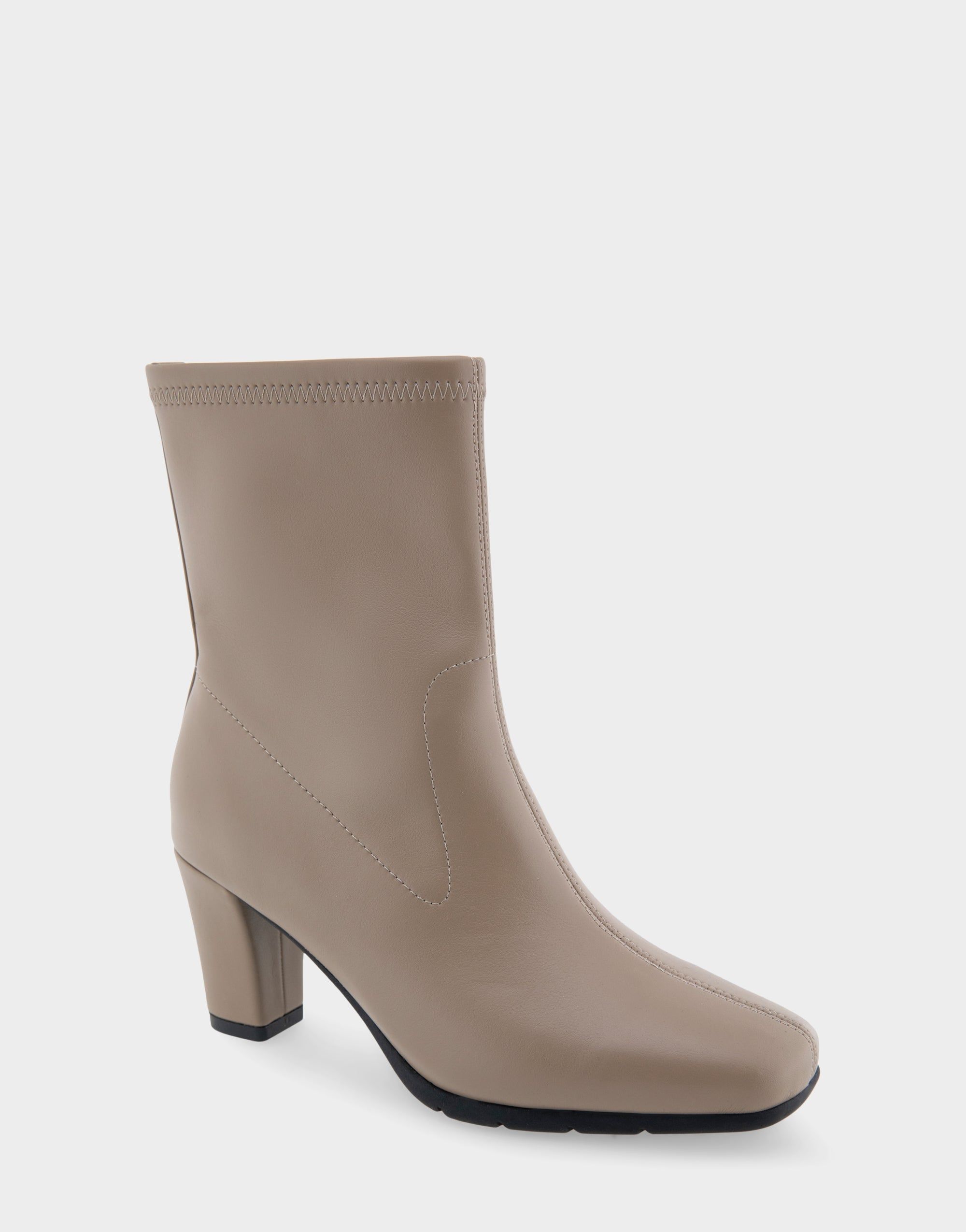 Cinnamon sold by AEROSOLES product image thumbnail 2