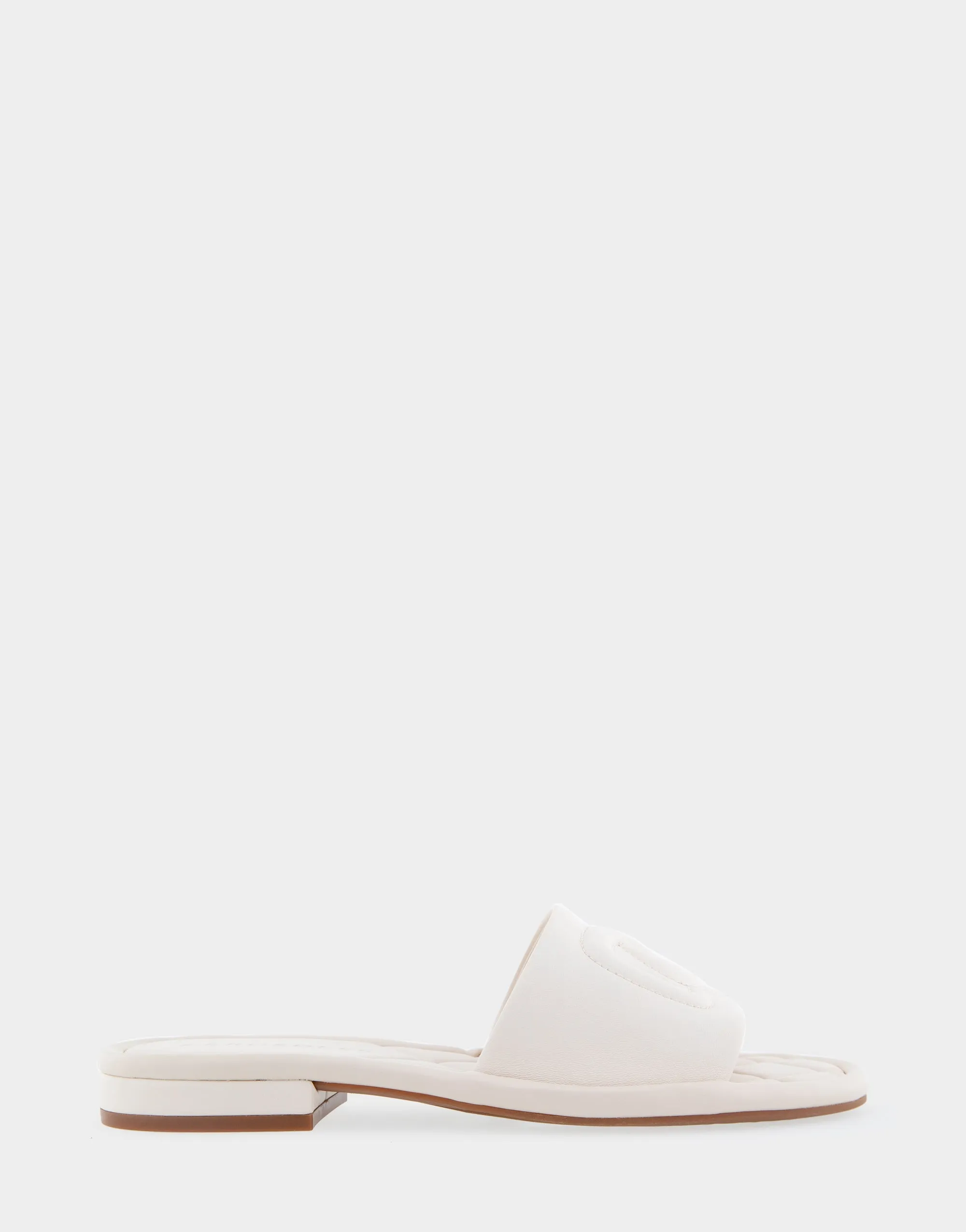 Jilda sold by AEROSOLES