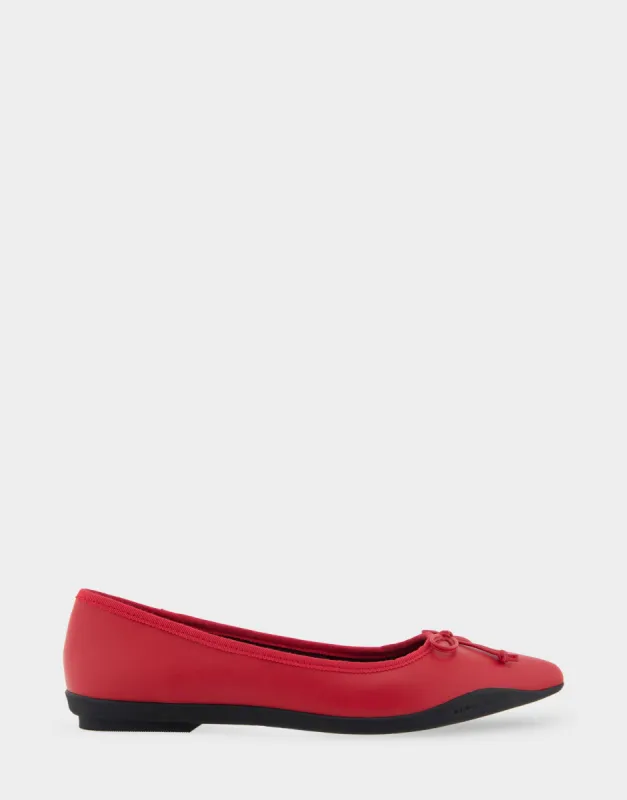 Dumas sold by AEROSOLES