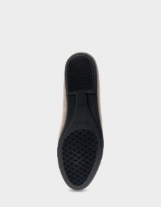 Homebet sold by AEROSOLES