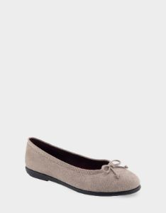 Homebet sold by AEROSOLES