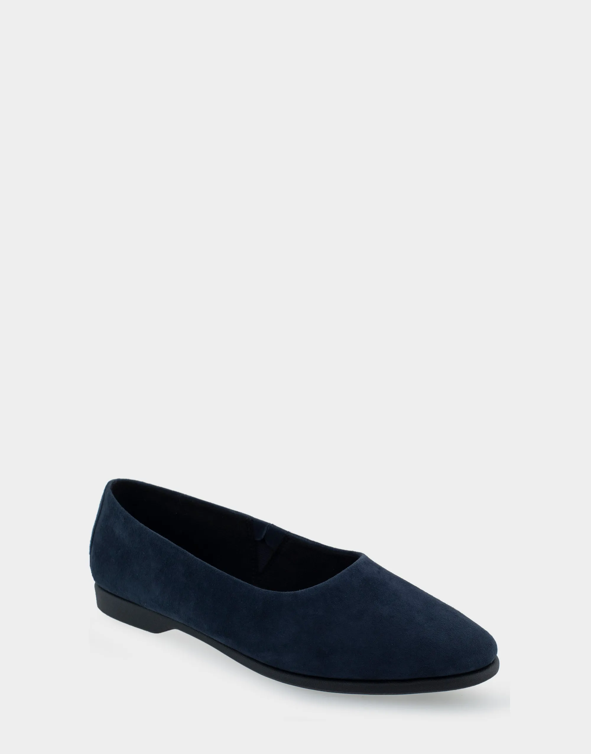 Bream sold by AEROSOLES product image thumbnail 2