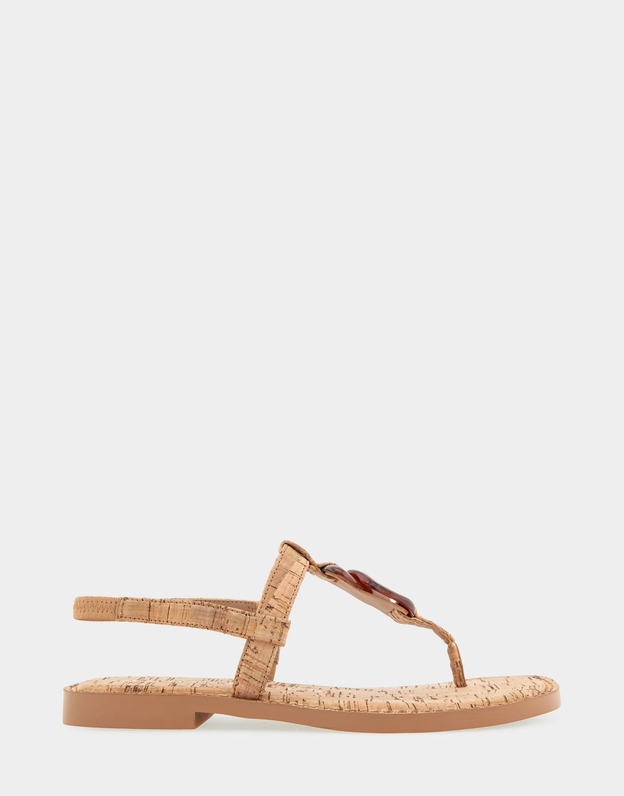 Carmine sold by AEROSOLES