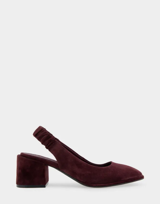 Altona sold by AEROSOLES