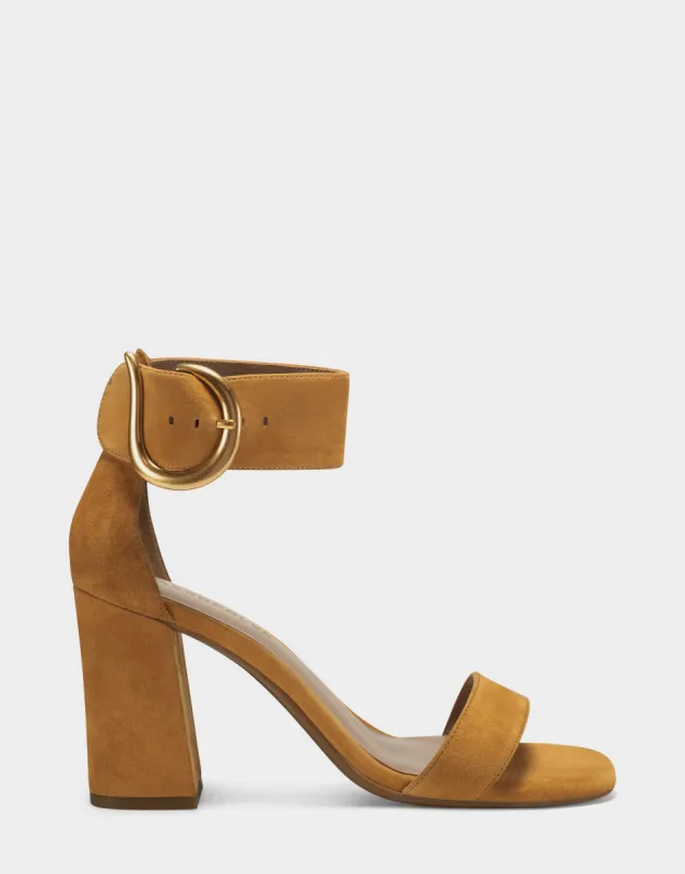 Landon sold by AEROSOLES