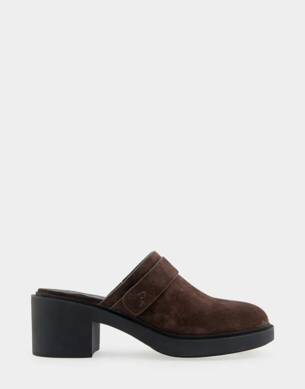 Gunda *FINAL SALE* sold by AEROSOLES