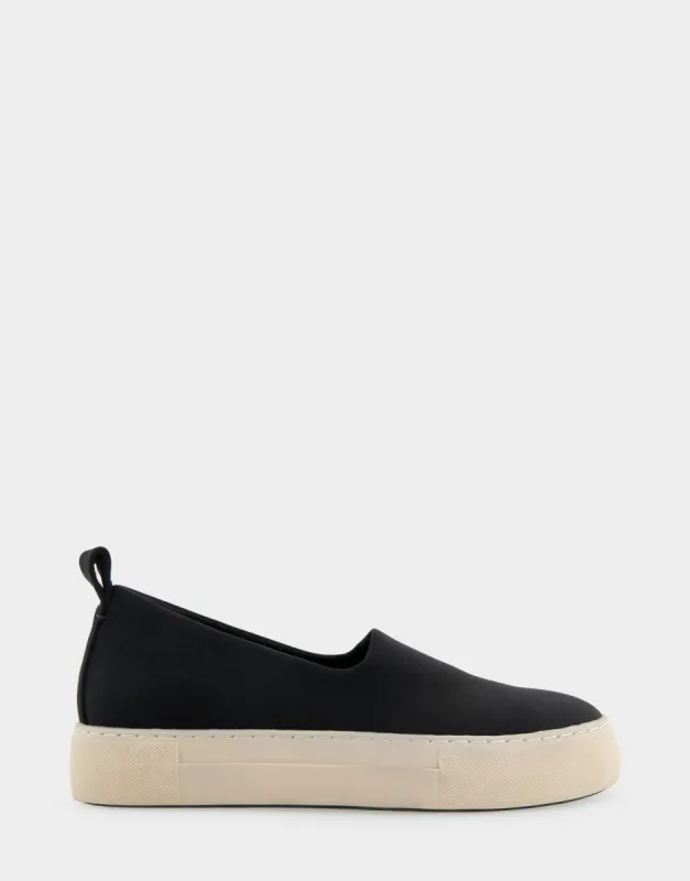 Blakely *FINAL SALE* sold by AEROSOLES